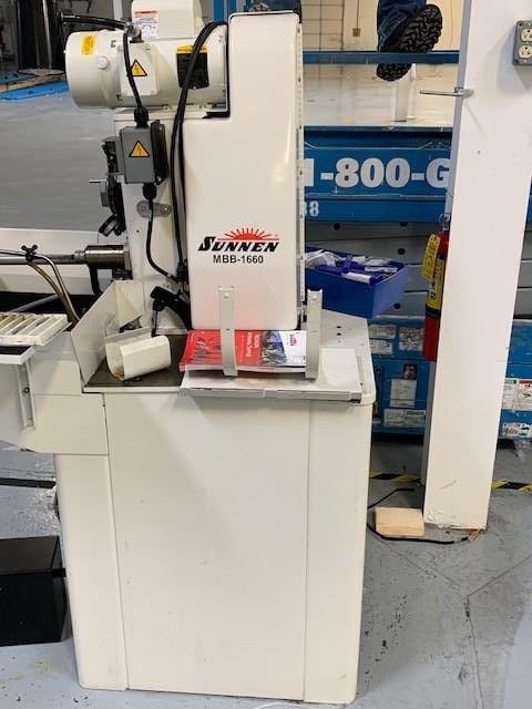 Sunnen MBB-1660CK Honing Machine, 2018 - Only used for 10 hours