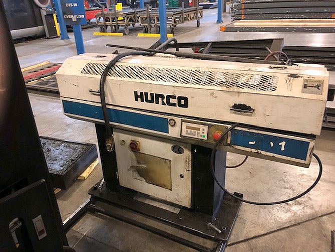 Hurco TM8 CNC Lathe, 2006- 10 Tool Turret, Tail Stock, Bar Feeder - Image 2