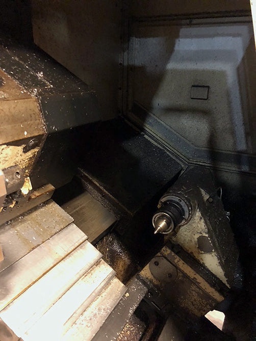 Hurco TM8 CNC Lathe, 2006- 10 Tool Turret, Tail Stock, Bar Feeder - Image 5