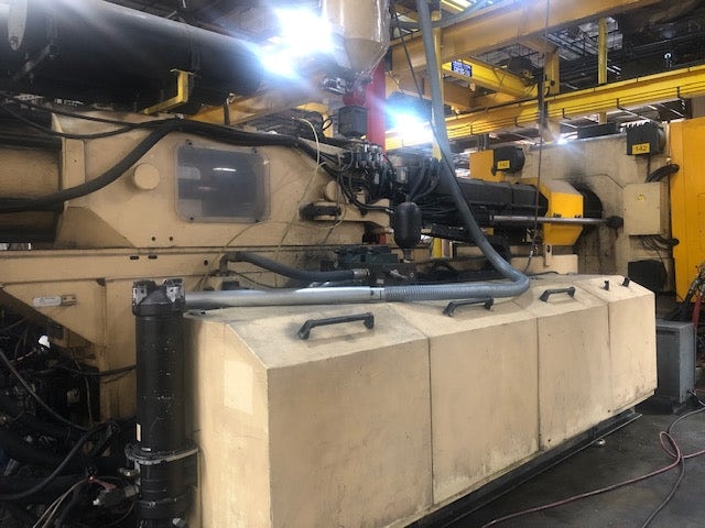 Husky HL-1000 RS155/135 Injection Molding Machine, 2001 - 1000 Ton 296OZ Shot - Image 7