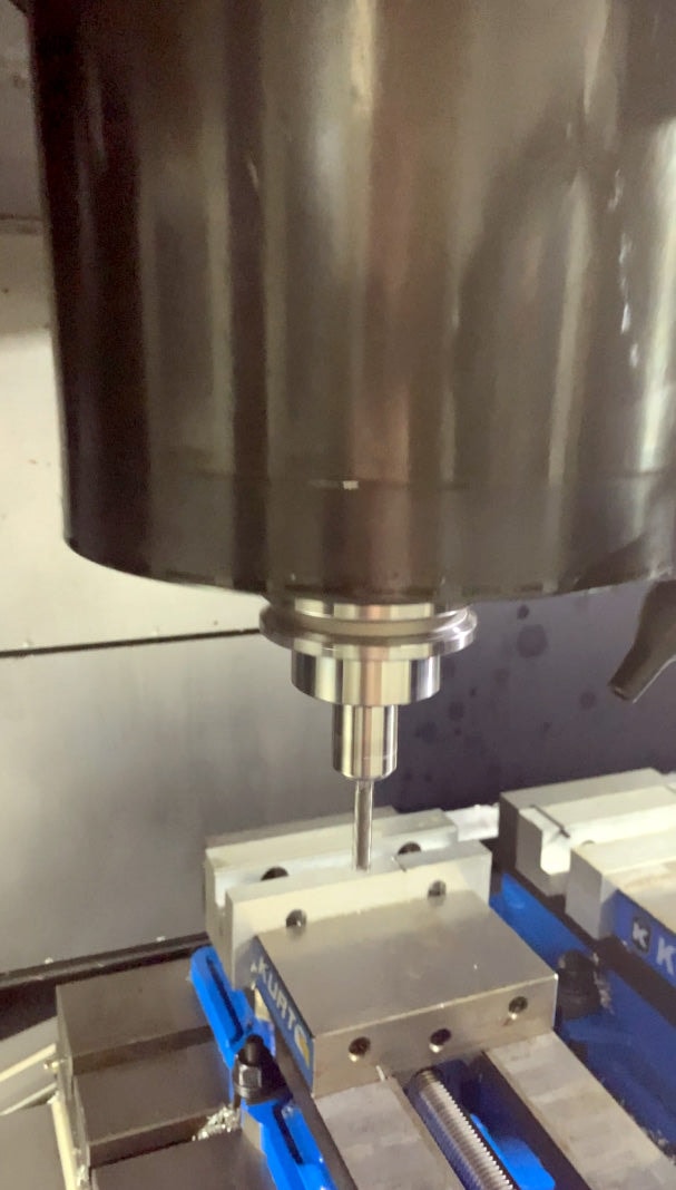 Hwacheon Vesta 1000+ Vertical Machining Center, 2018- Fanuc, TSC, 12K Spindle, 30ATC - Image 4