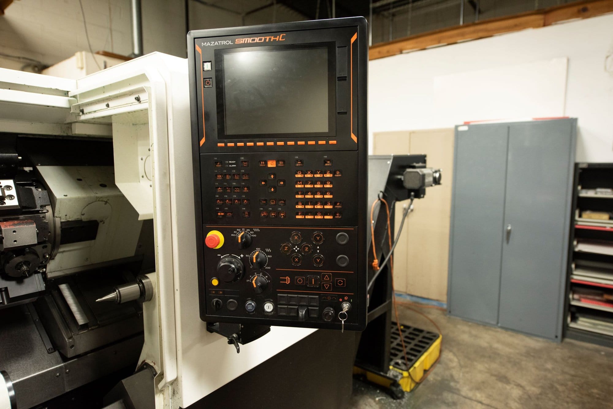 Mazak QTU-200MY CNC Lathe, 2017 - LNS Bar Feeder, Parts Catcher - Image 7