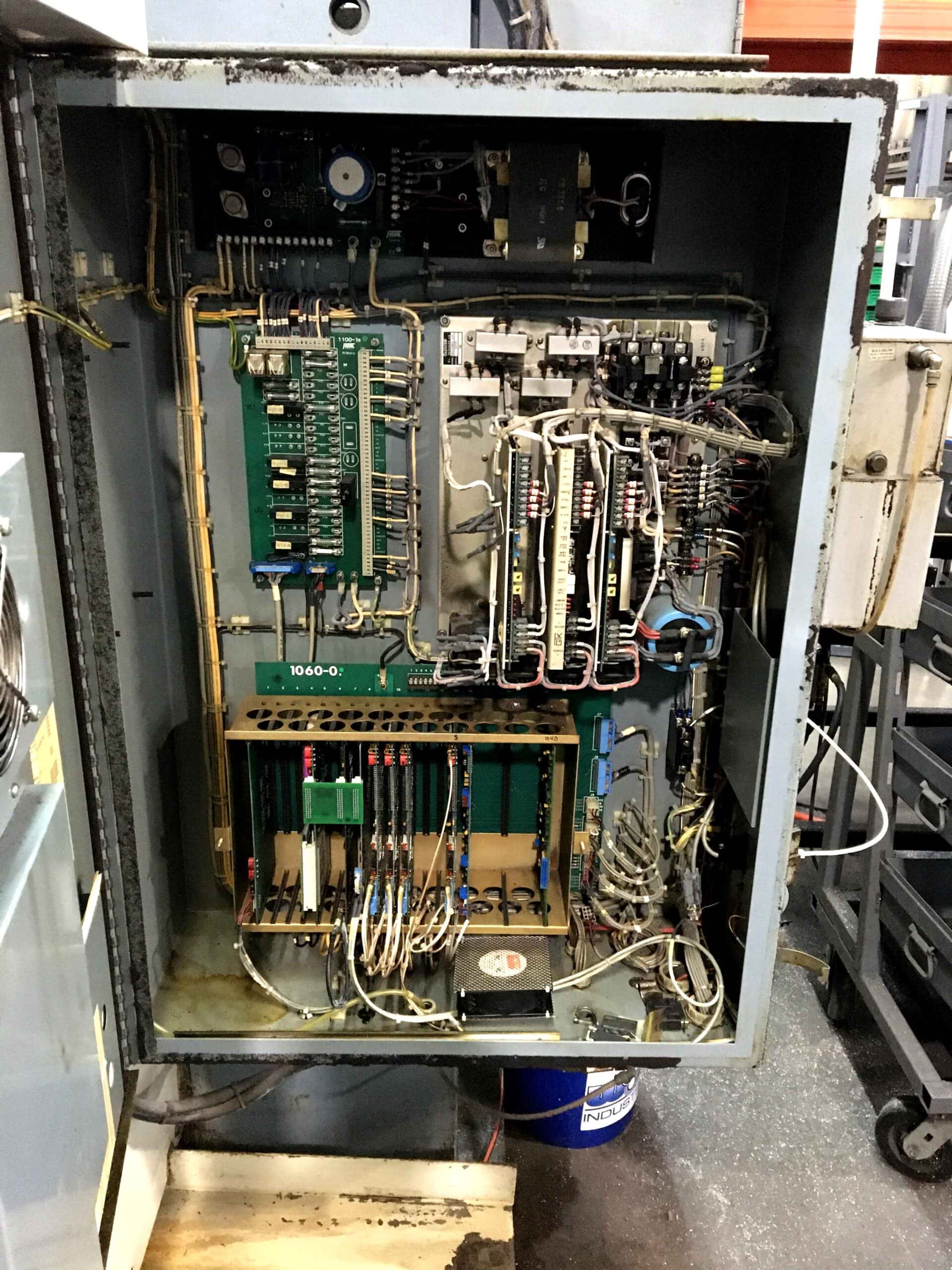 Fadal VMC40, 1991- 10K RPM Spindle, Tooling - Image 4