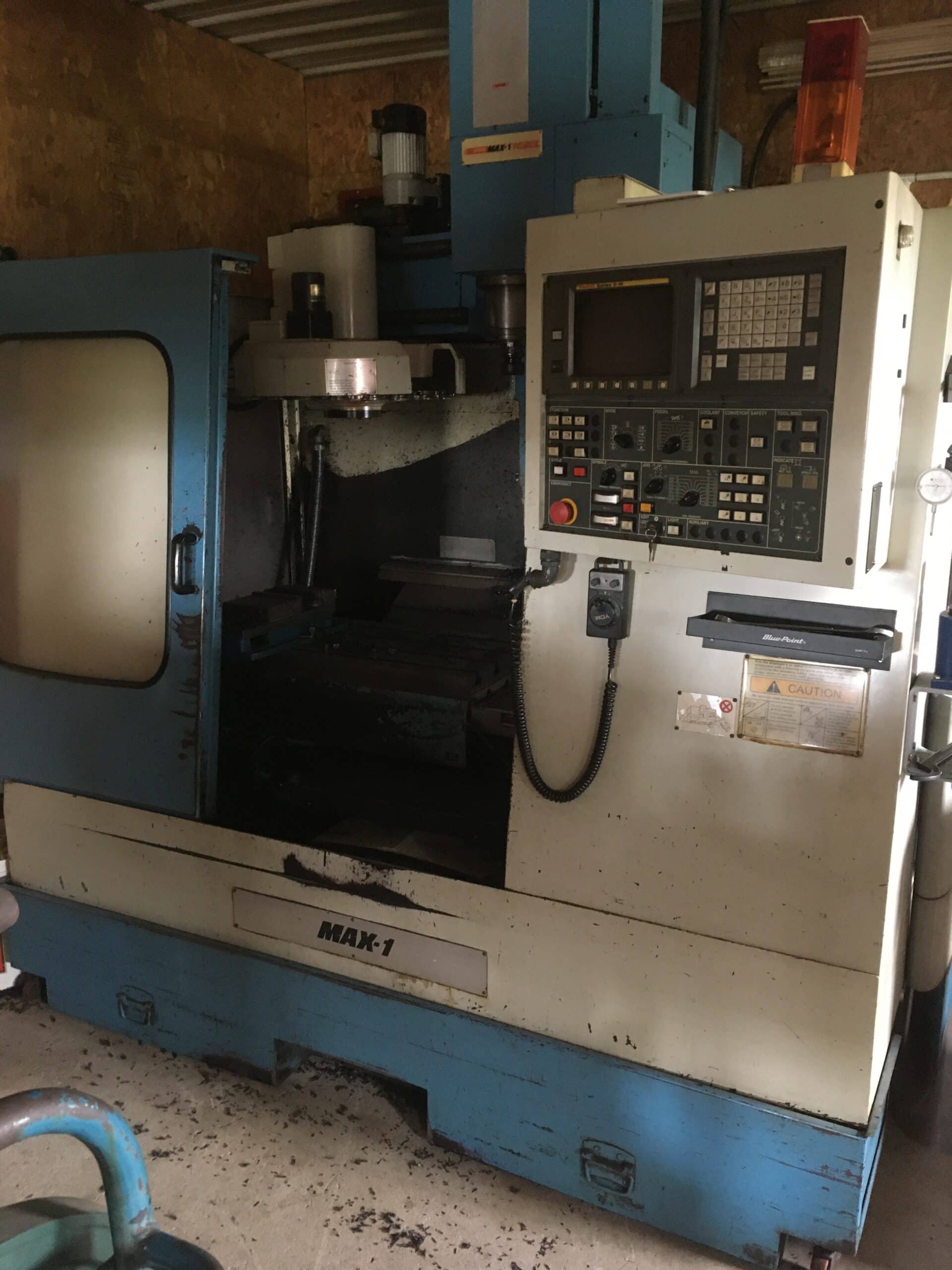 Super Max Rebel 1 VMC, 1997 - Fanuc Control