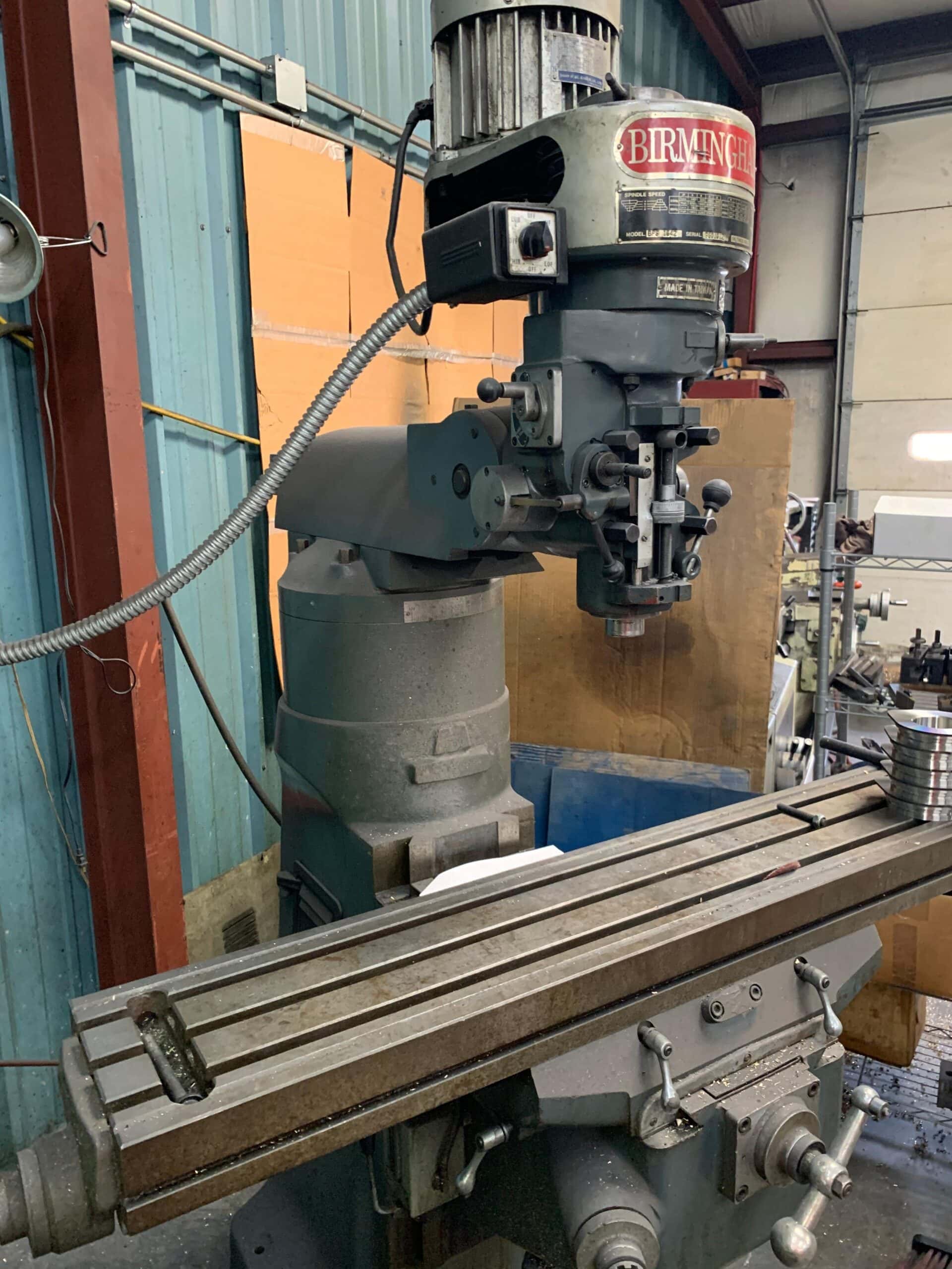 Birmingham BPS-1642 Knee Mill - Image 2