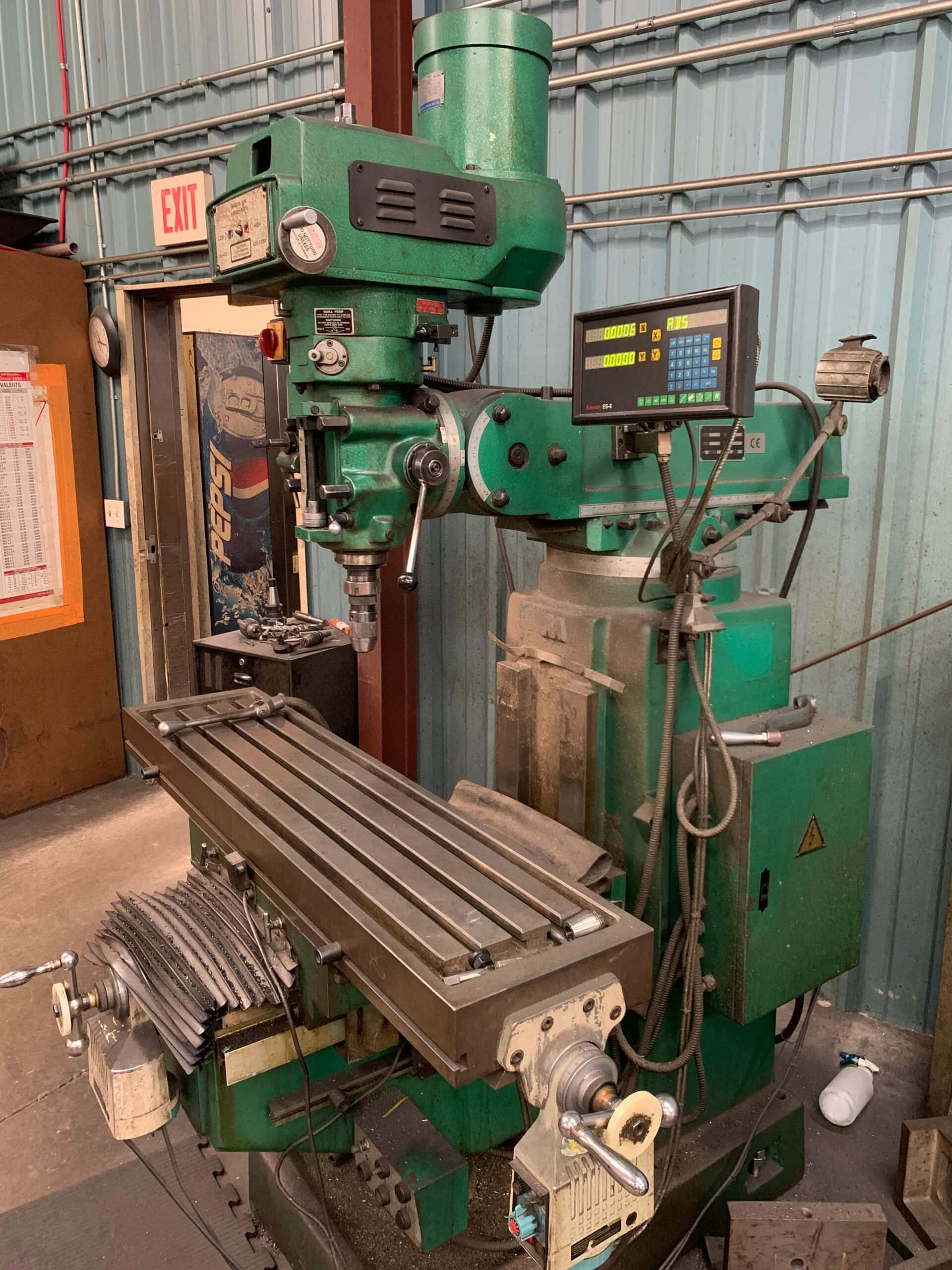 X6330 Knee Mill - Image 2