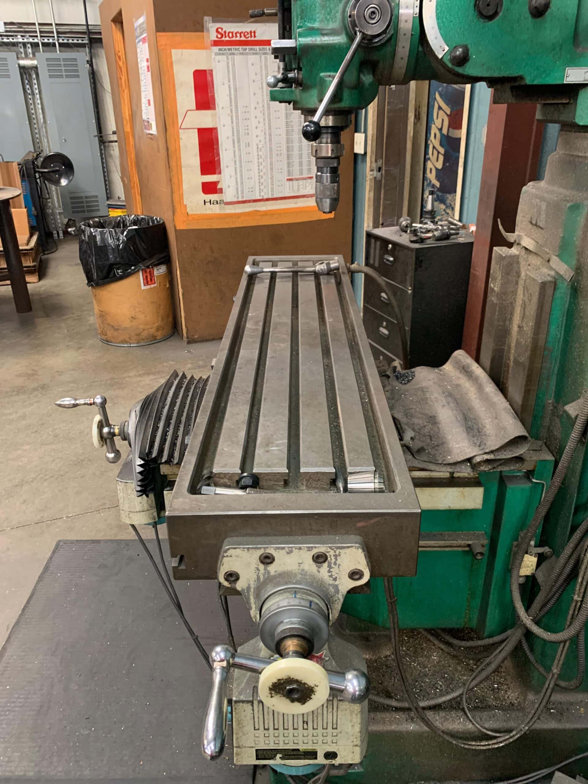 X6330 Knee Mill - Image 4