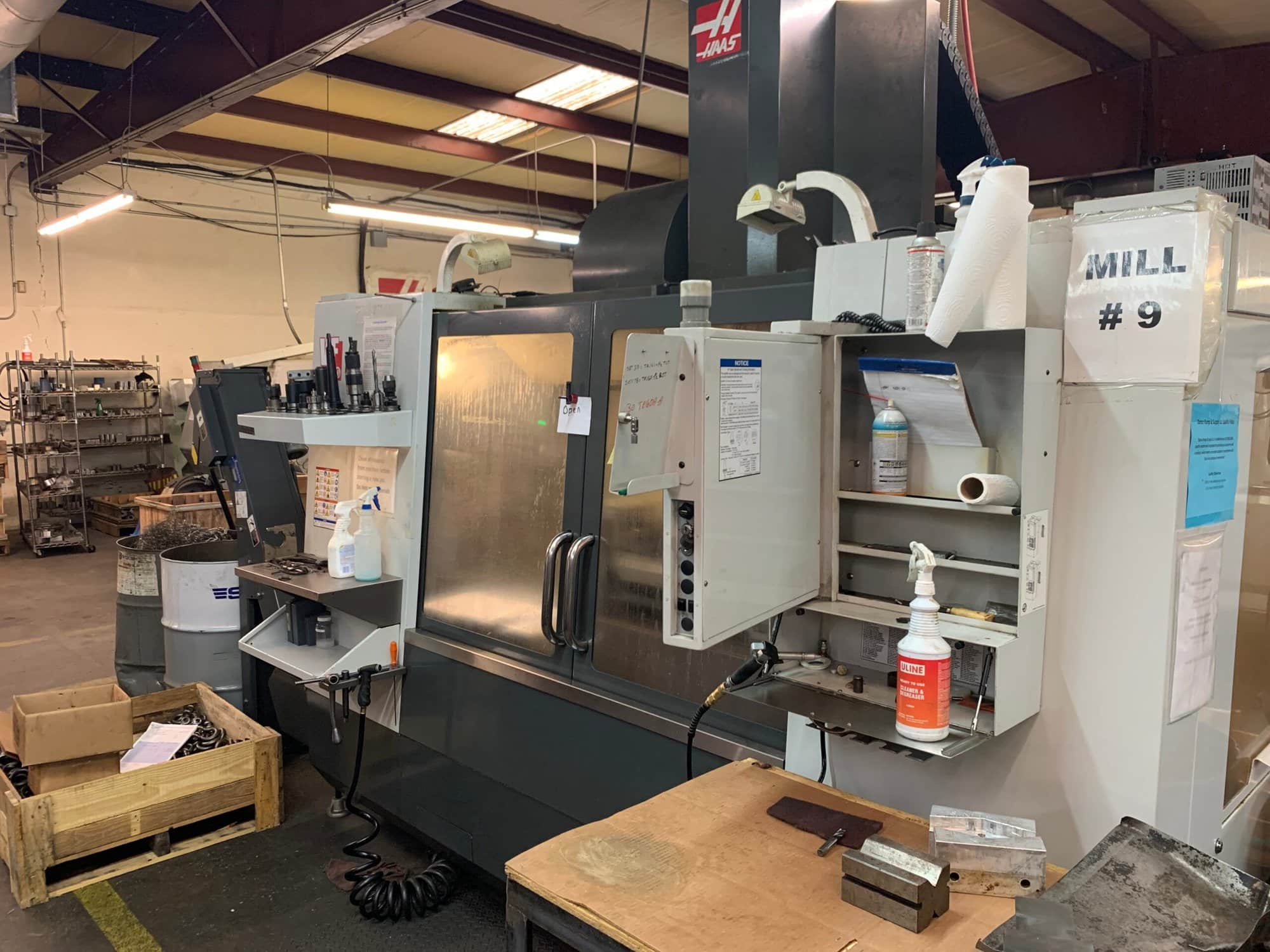 Haas VF-4 5 Axis VMC, 2013 - Haas TR-210 Trunnion Table, Thru Spindle Coolant - Image 2