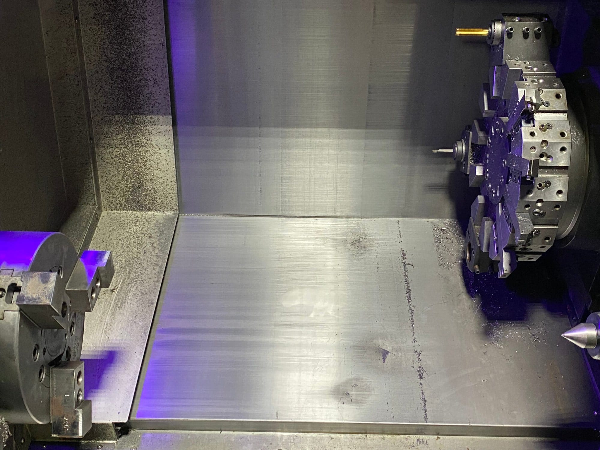 Doosan Puma 2600 CNC Lathe, 2013 - Tailstock, Chip Conveyor, Tool Setter - Image 6