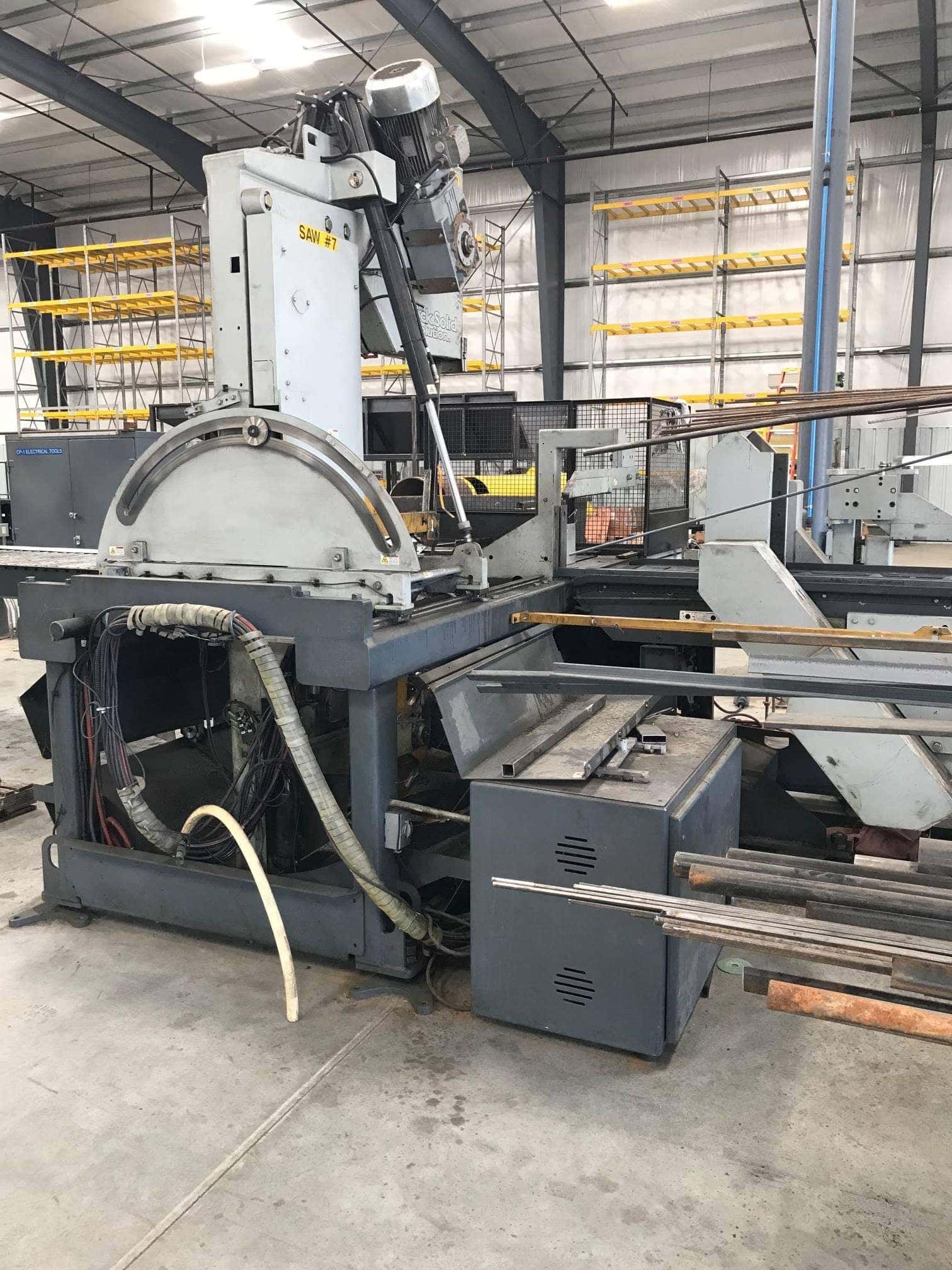 30" x 25" Hydmech V-25 APC Auto Vertical Band Saw, 2016- Top Bundling Vice, Power Conveyors - Image 3