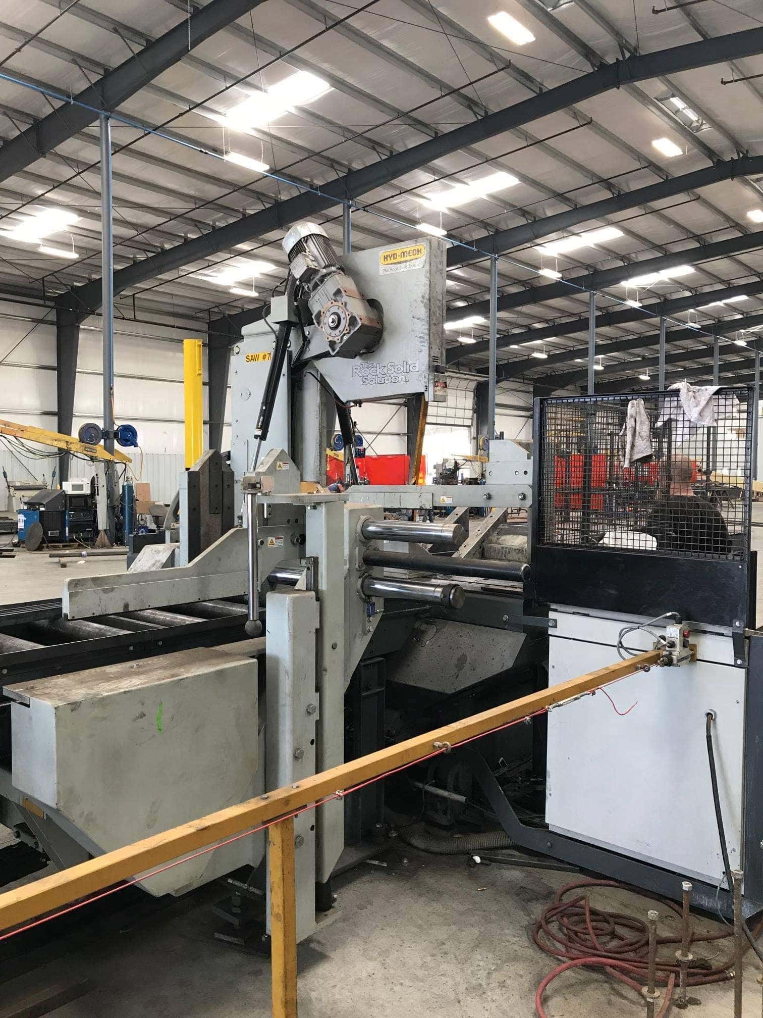 30" x 25" Hydmech V-25 APC Auto Vertical Band Saw, 2016- Top Bundling Vice, Power Conveyors - Image 6