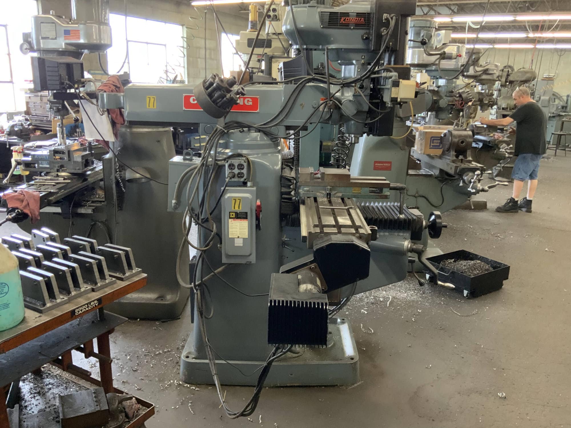 Clausing Kondia Knee Mill FV148CNCAR305, 2001 - Accurite Control - Image 5