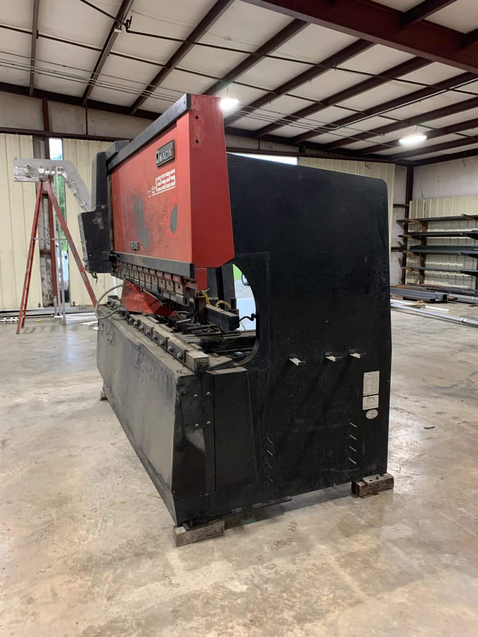 138 Ton x 10' Amada FBD-1253E CNC Press Brake, 1989 - Image 4