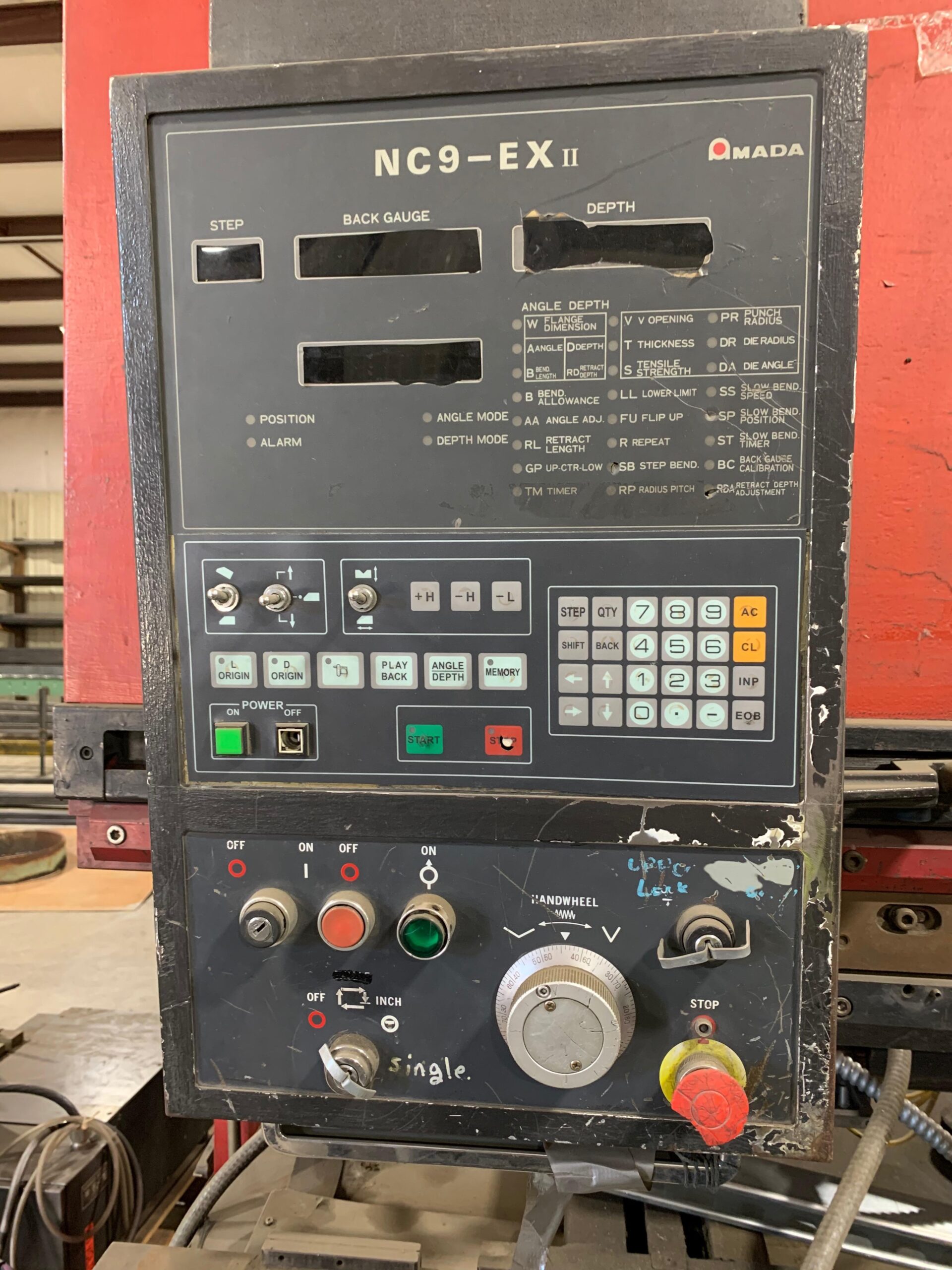 138 Ton x 10' Amada FBD-1253E CNC Press Brake, 1989 - Image 5