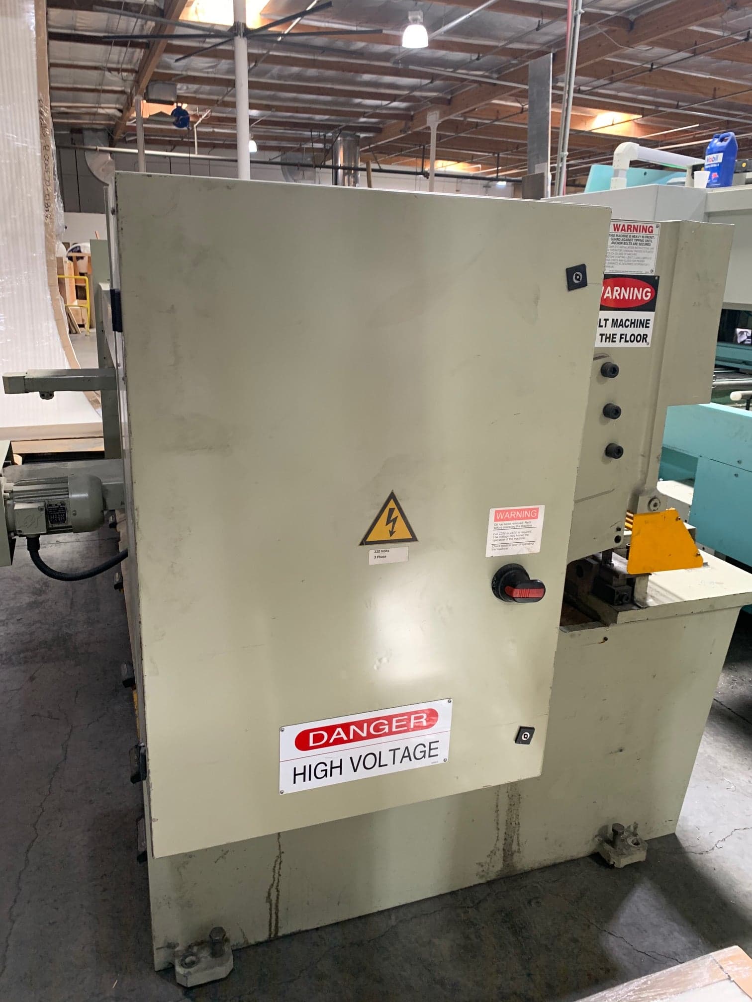 1/4" x 10' US Industrial US1025 Shear, 2016 - Backgauge, 10' Squaring Arm, CNC Adjustable Blade Gap - Image 5