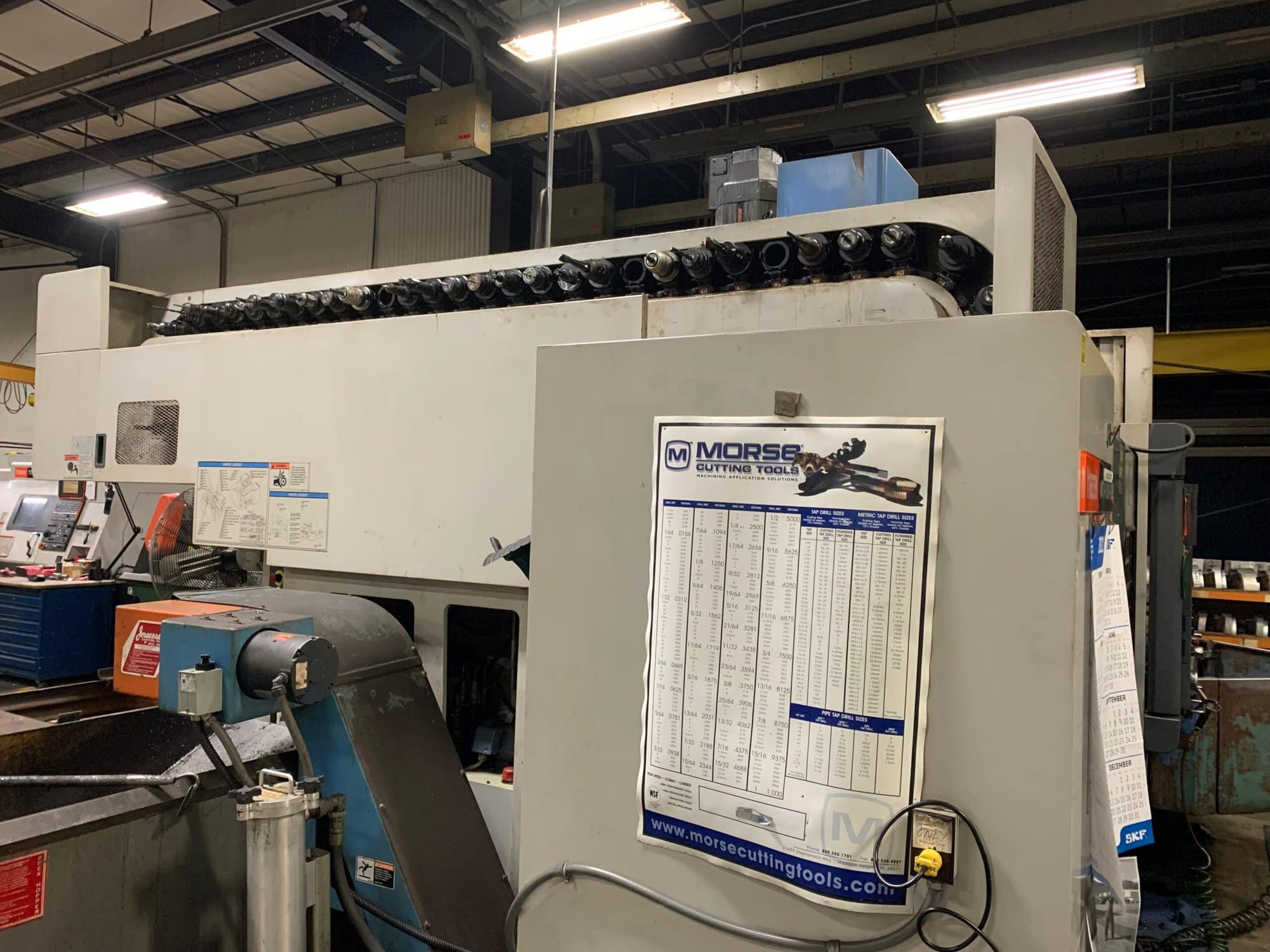 Mazak MTV 515/40N VMC, 1998 - 60 ATC, Chip Conveyor - Image 5