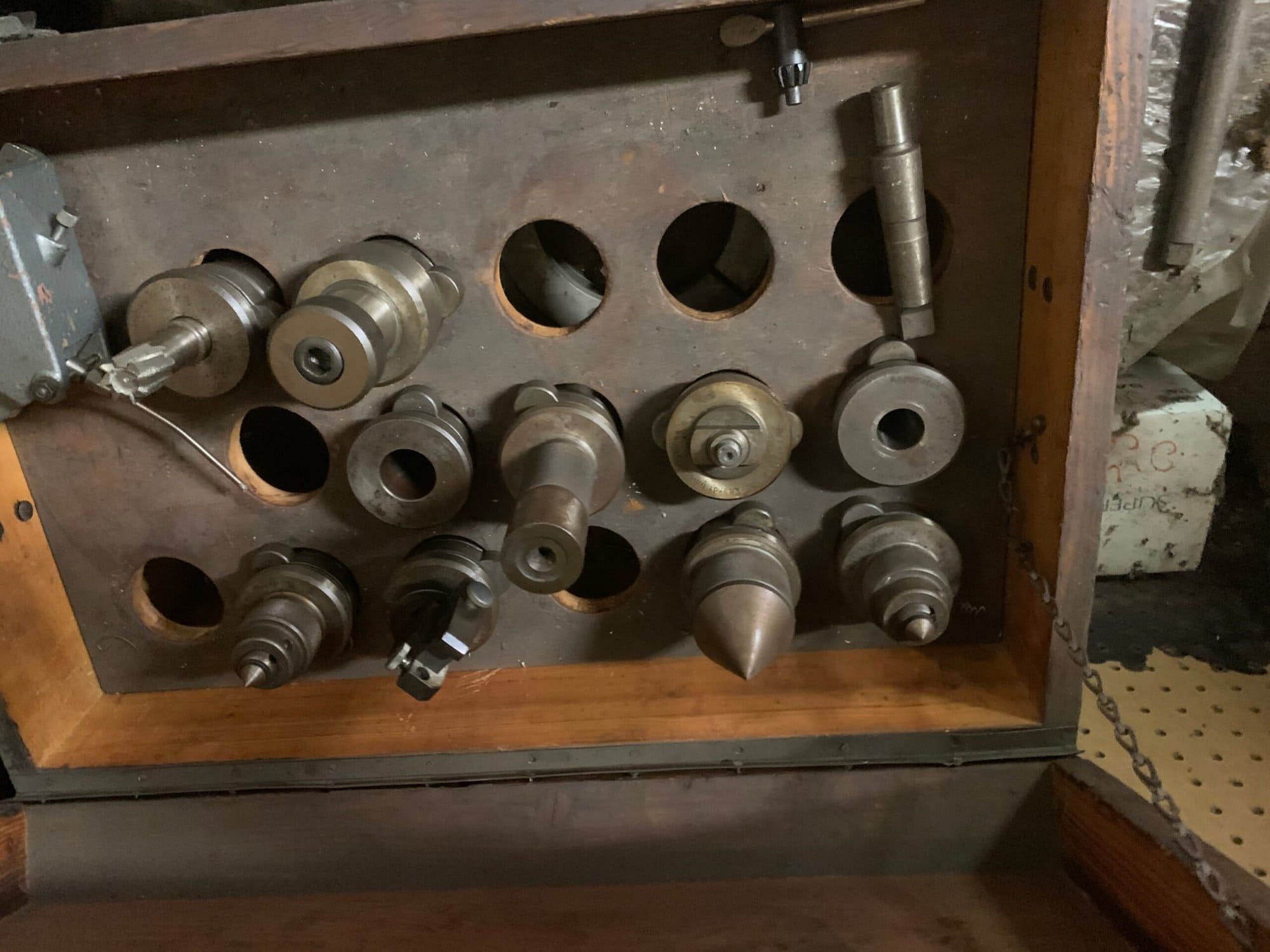 Burkhardt Jigbore, 1957 - Heidenhein 3 Axis DRO, 36” X 48” Table, Like New - Image 8