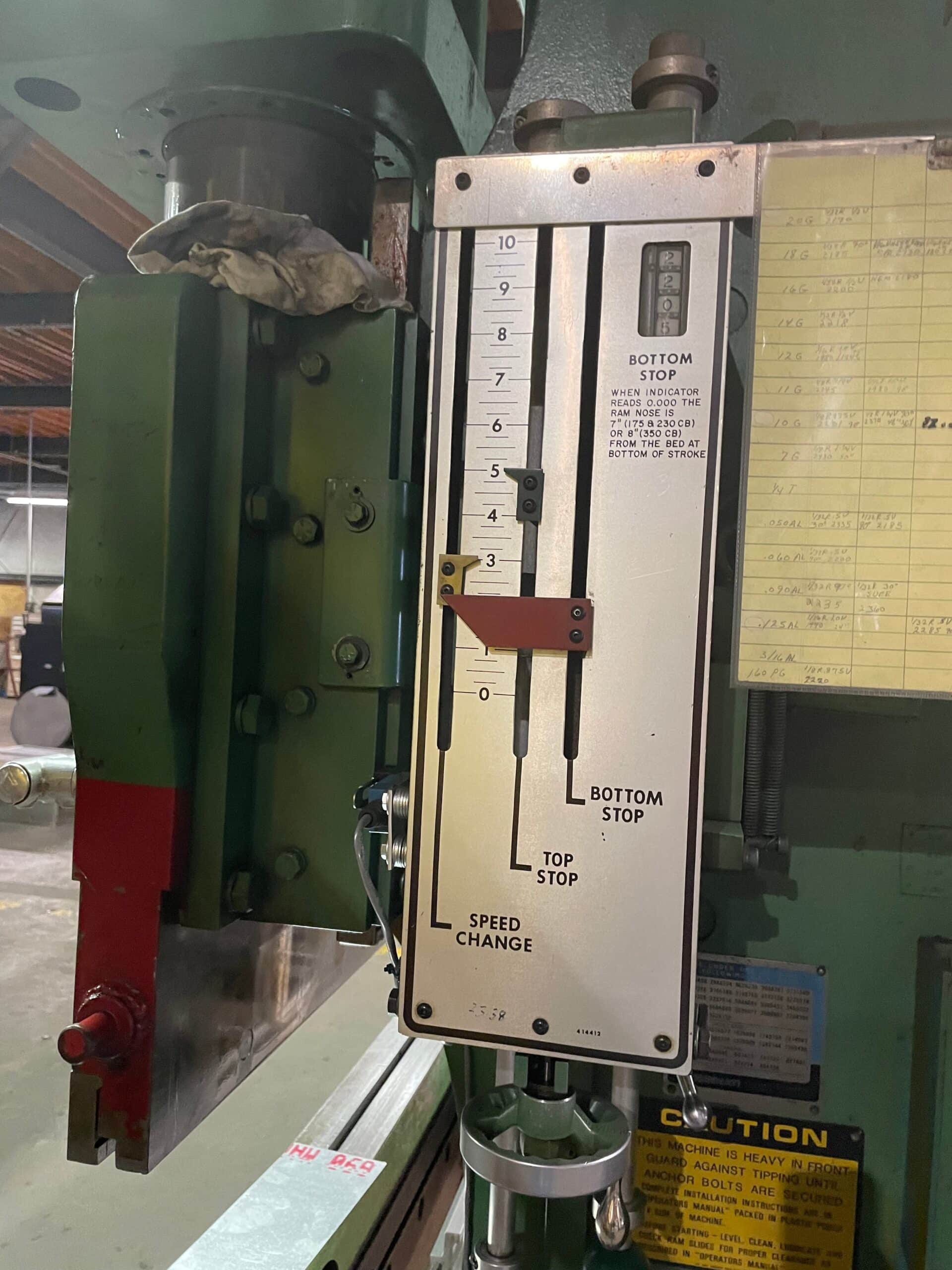 175 Ton x 12' Cincinnati 175CB10 Press Brake- W/ Automec CNC 150 Backgauge X Axis - Image 5