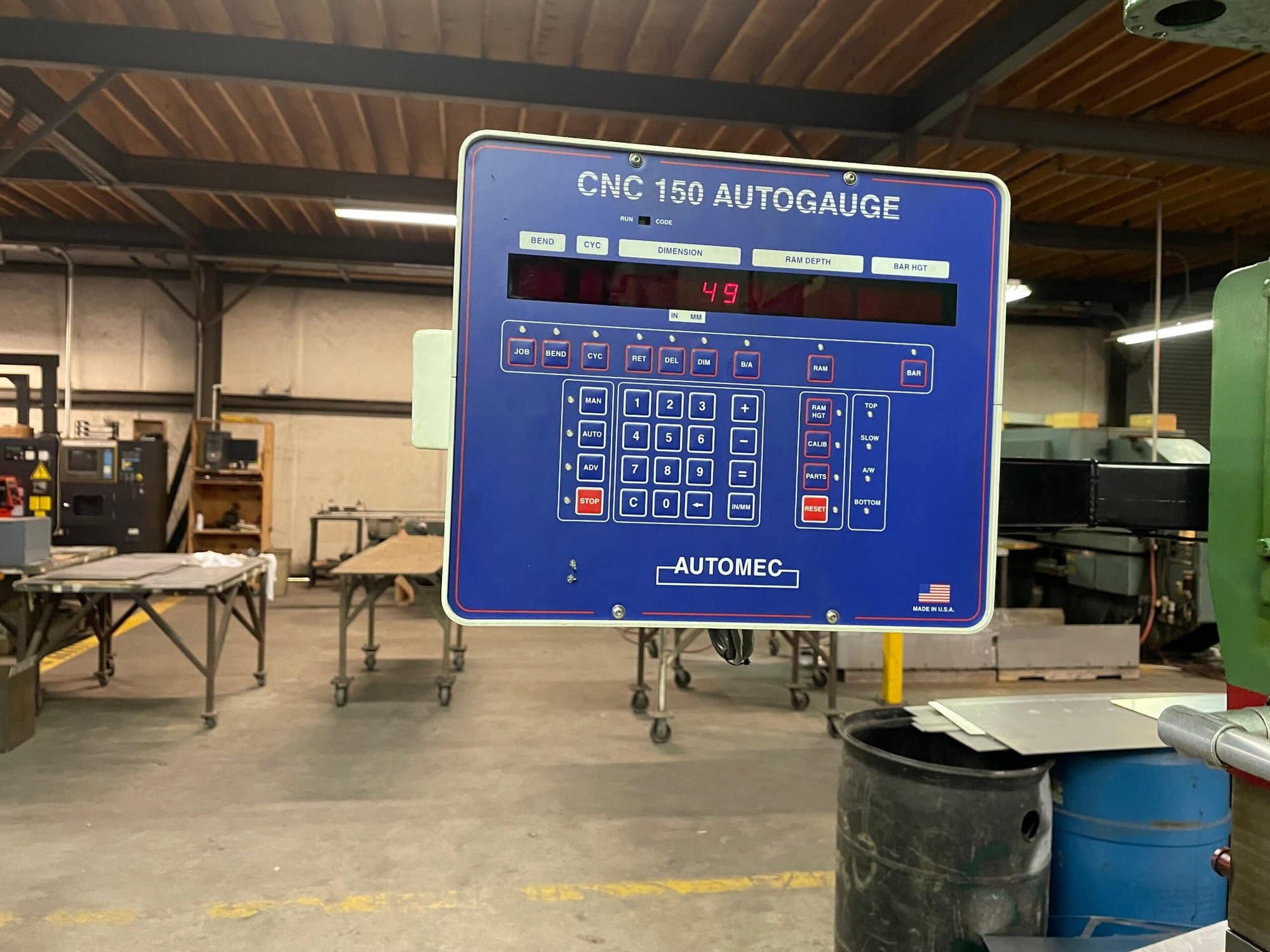 175 Ton x 12' Cincinnati 175CB10 Press Brake- W/ Automec CNC 150 Backgauge X Axis - Image 4