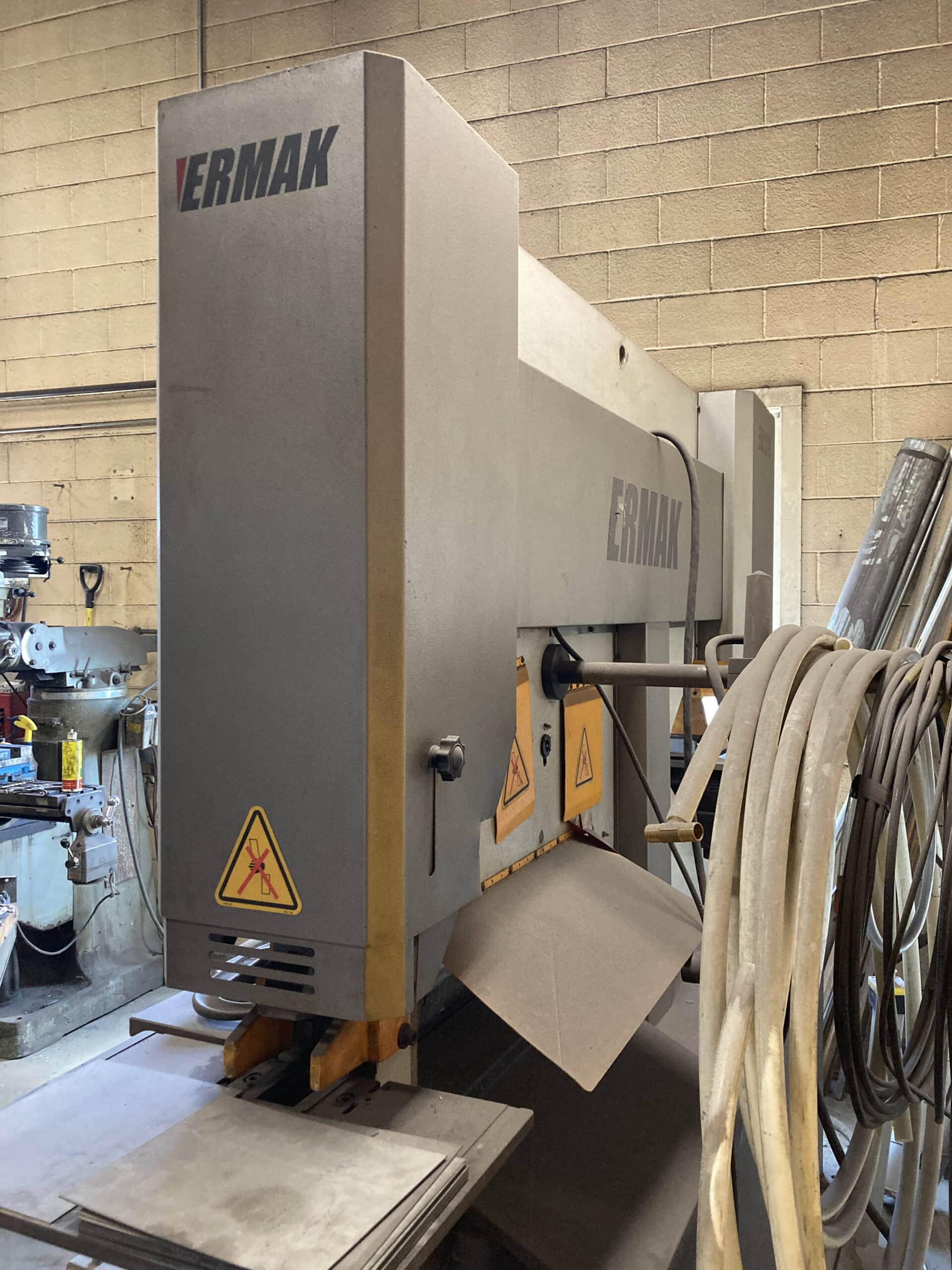121 Ton Ermak EKM 121-198 Ironworker, 2011 - Image 2