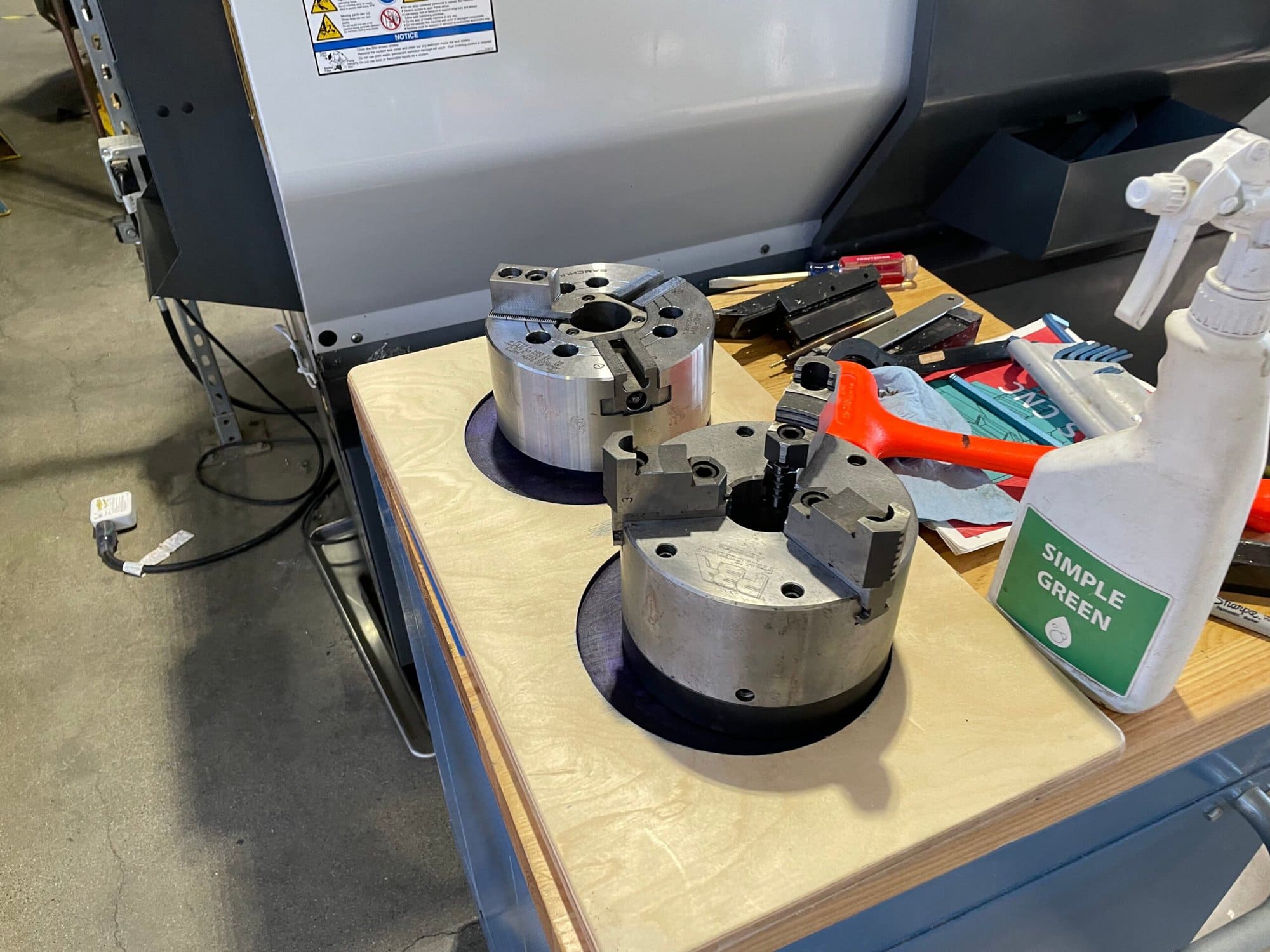 Haas ST-10Y CNC Lathe, 2013 - Y Axis, Lots of tooling included, Parts Catcher - Image 9