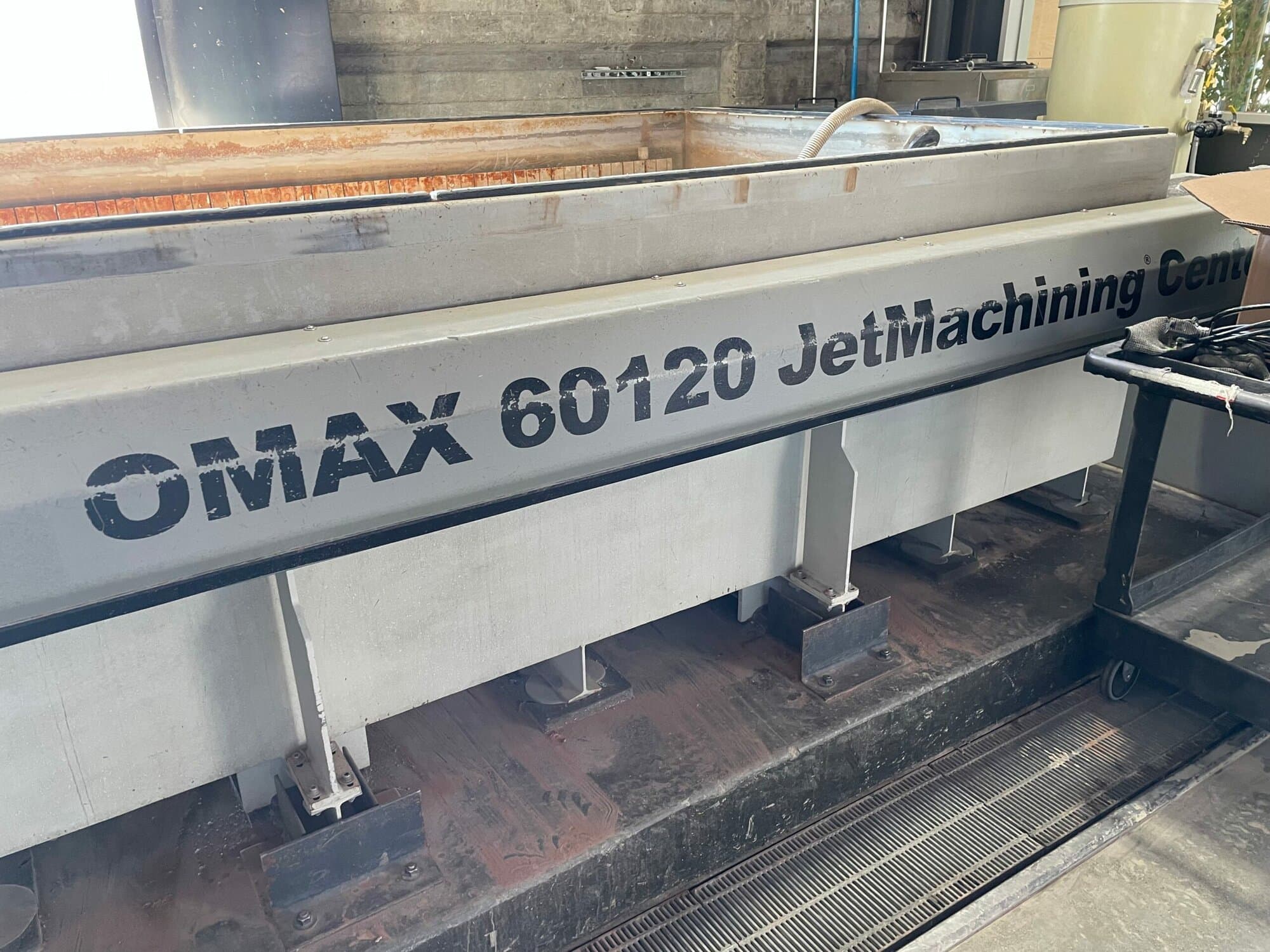 Omax 60120 Waterjet, 2013 - A-Jet Multi-Axis Head, Low Hours, Chiller - Image 4