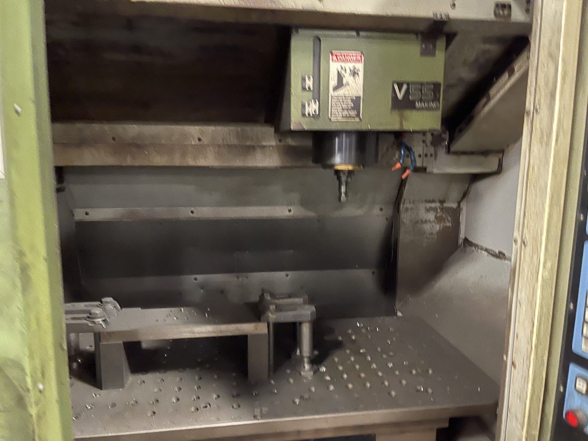 Makino V55-A25 CNC VMC, 1998 - Image 6