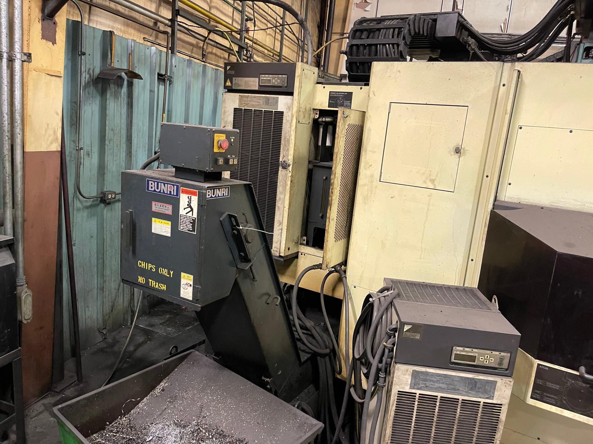 Makino V55-A25 CNC VMC, 1998 - Image 4