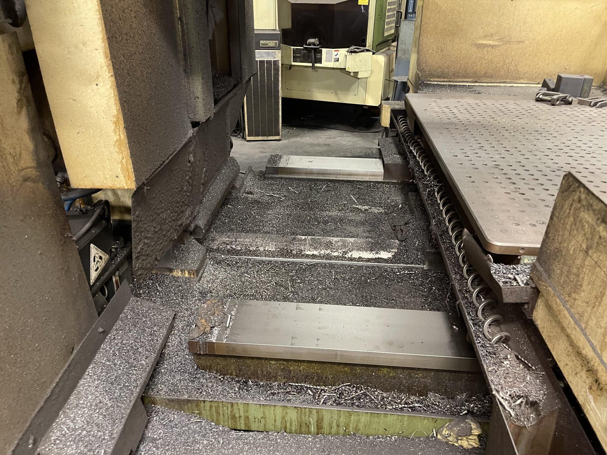 Makino GF12/20 CNC VMC, 1999 - Image 8