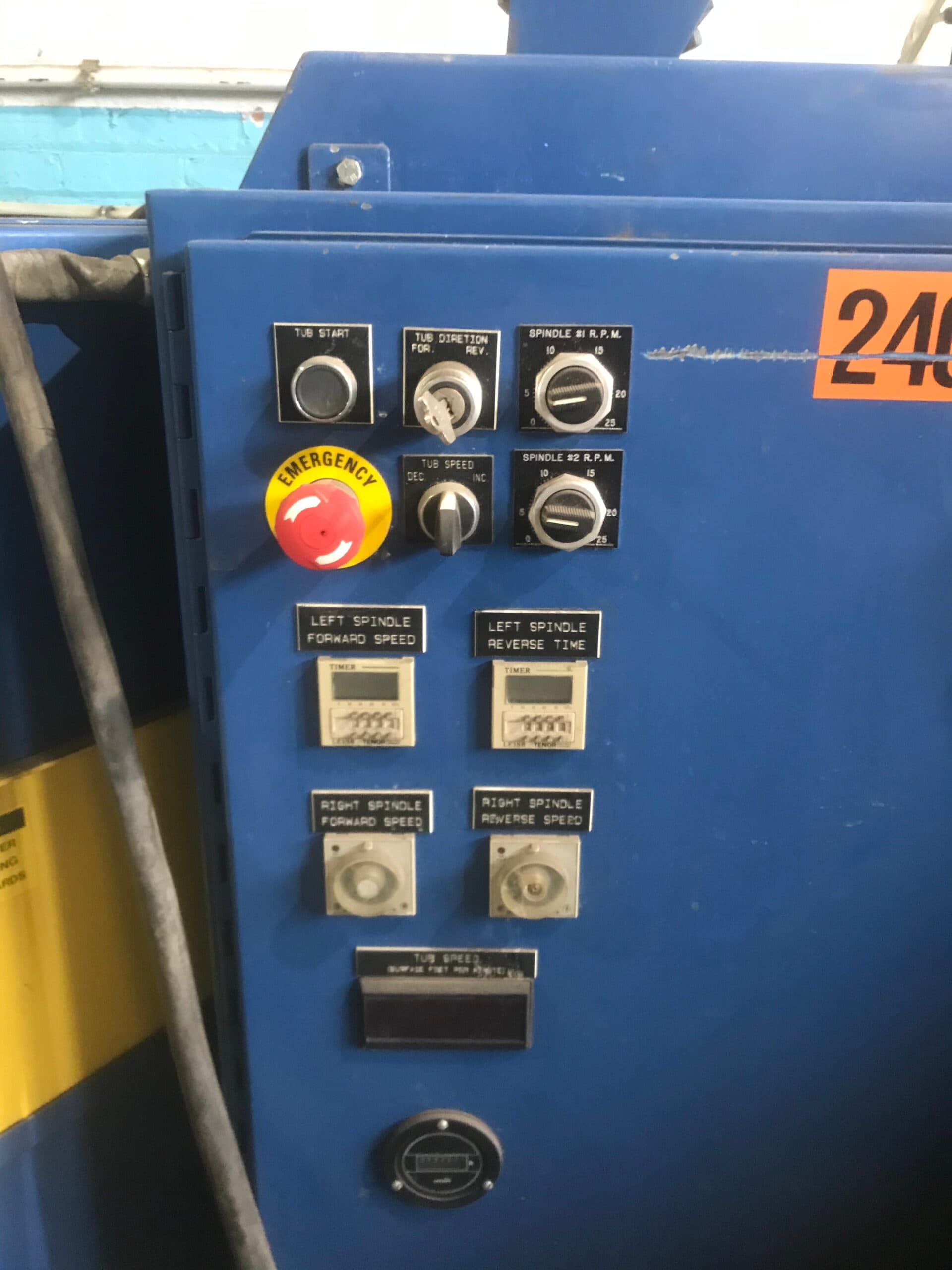 ALMCO 2SF-48 Finishing Machine, 2005 - Dual Spindle Deburring Station - Image 2