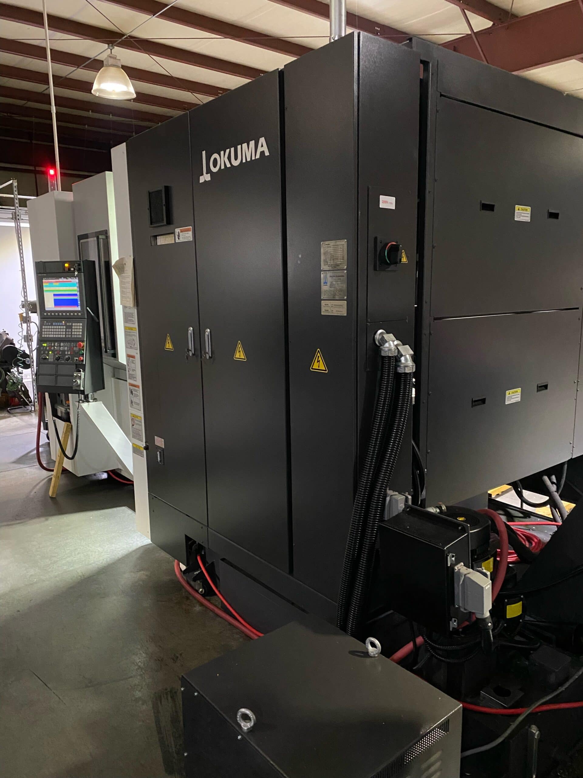 Okuma MB4000H 400mm HMC, 2019 - Low Hours, Probing, Tombstone & Tooling, Under Power - Image 7