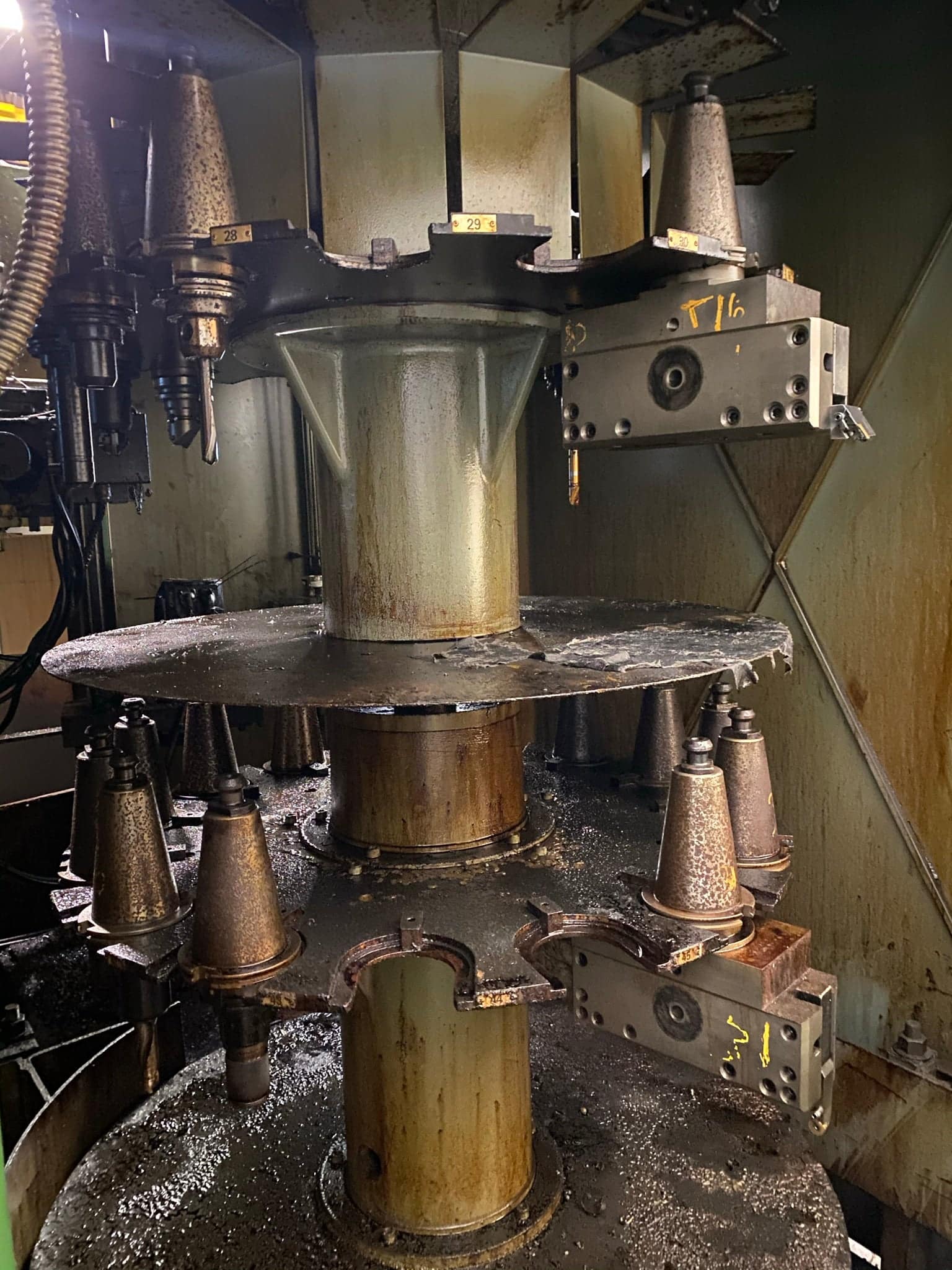 Giddings and Lewis (G & L) 84 VTL, 1990 - Live Tooling, 84" Table - Image 4