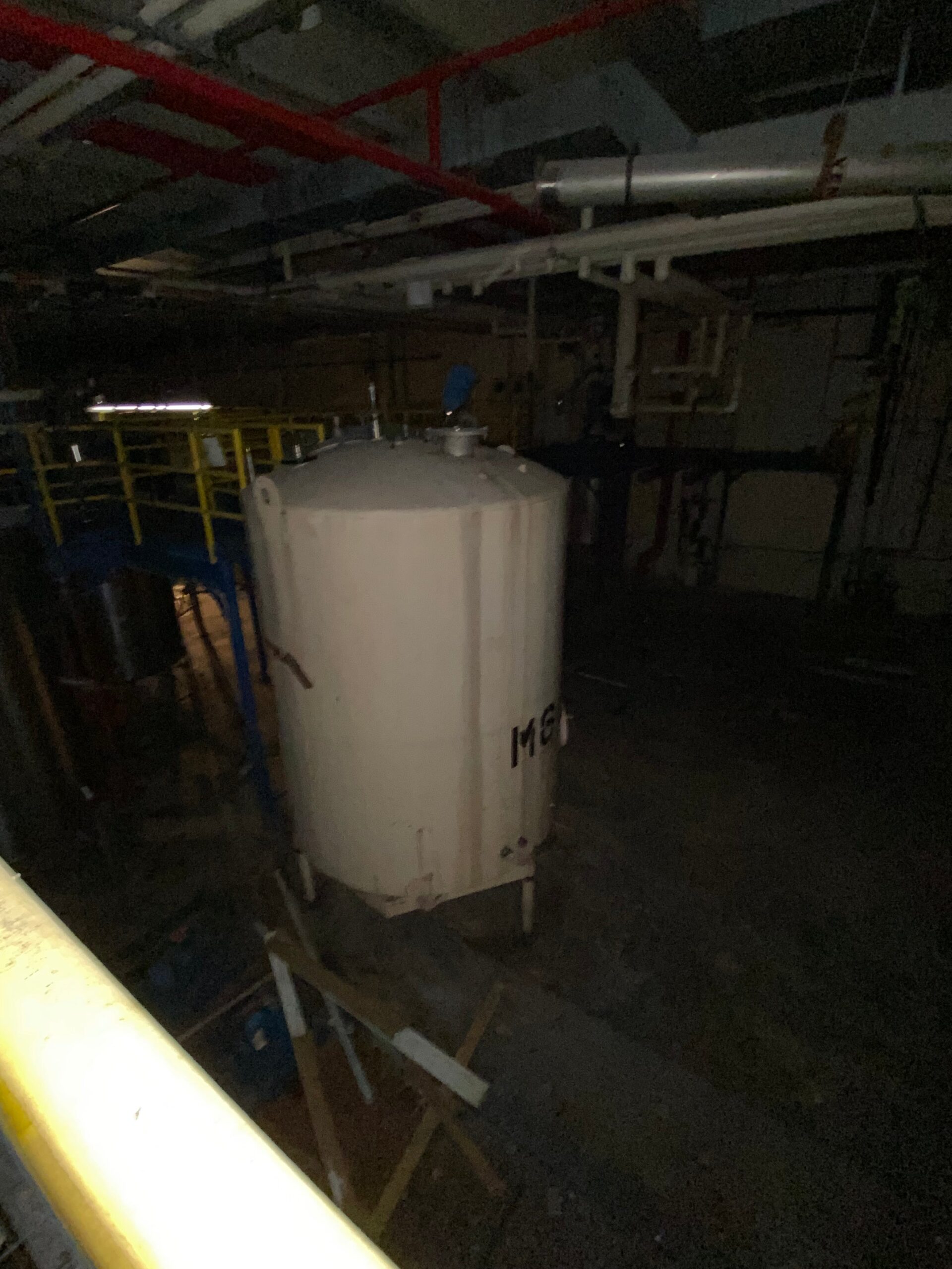 2500 Gallon Insulated Stainless Steel Tank, Measures 7'-6" diameter x 8'- 6" straight side height. - Image 8