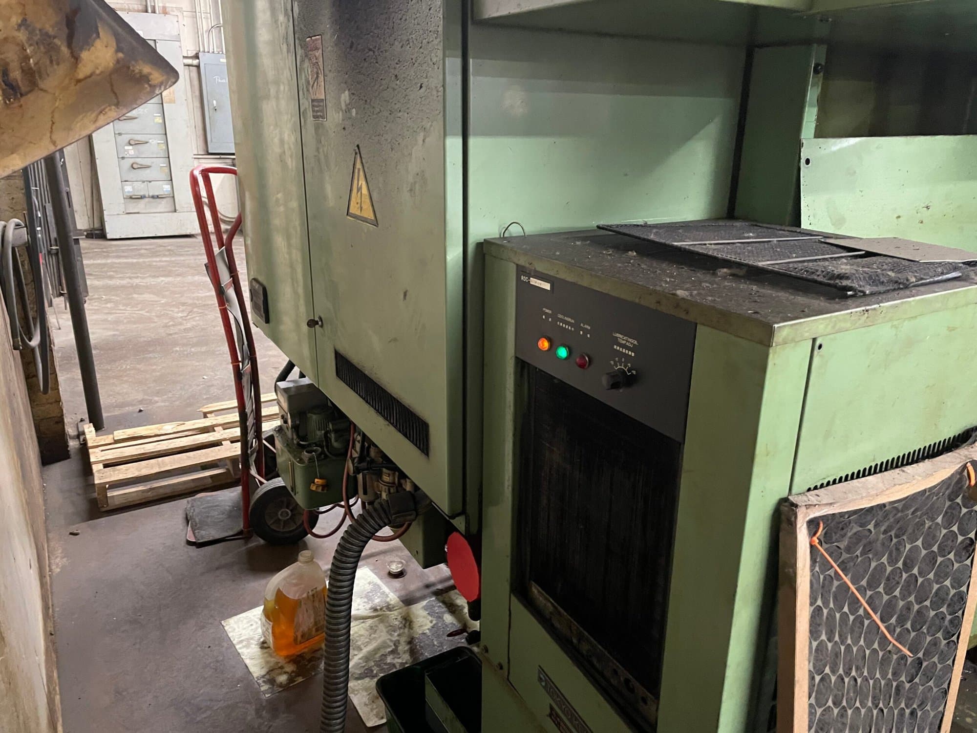 Mori Seiki MV 55/50 CNC Vertical Machining Center, 1987 - 4th axis rotary included - Image 10