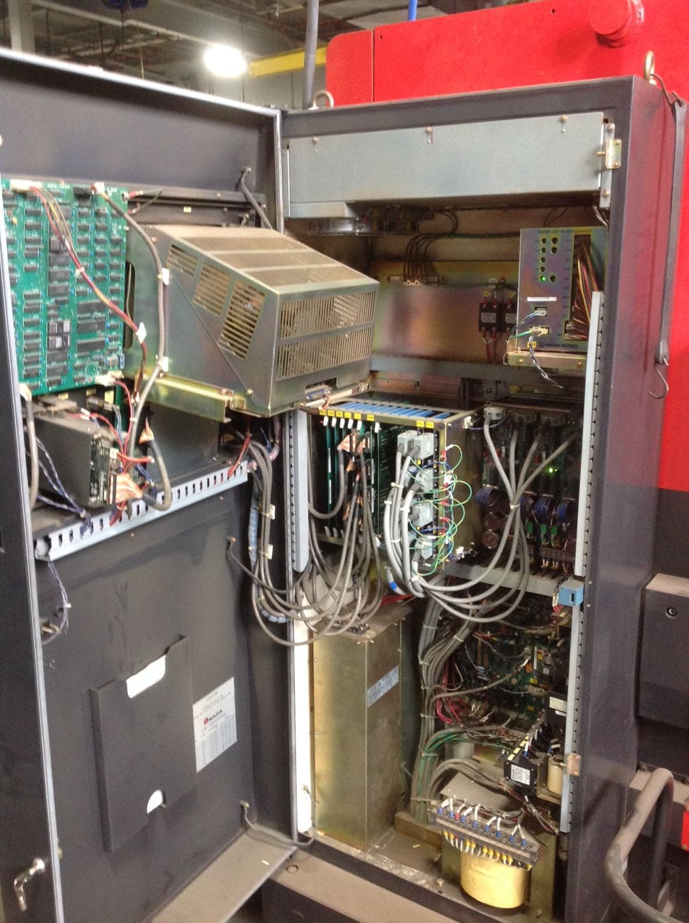 20 Ton Amada Aries 245 CNC Turret Punch, 1996 - Thin Turret, Tooling Included - Image 6