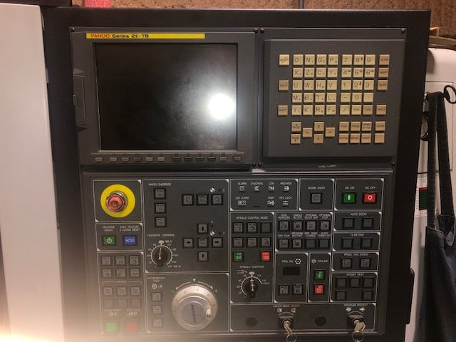 Doosan Puma 240MB CNC Lathe, 2007 - Chip Conveyor, Bar Feeder - Image 3