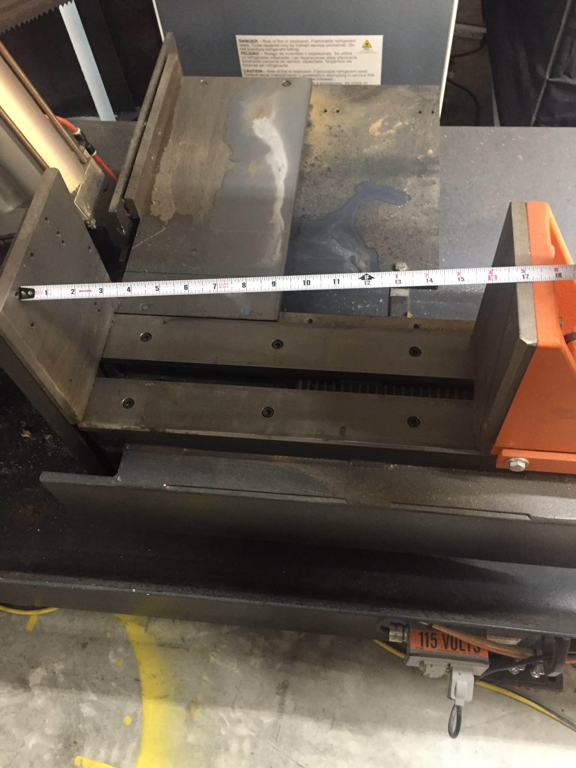 16″ x 12.75" HEM Sidewinder M Horizontal Miter Band Saw, 2017- Single Phase, Barely Used - Image 4