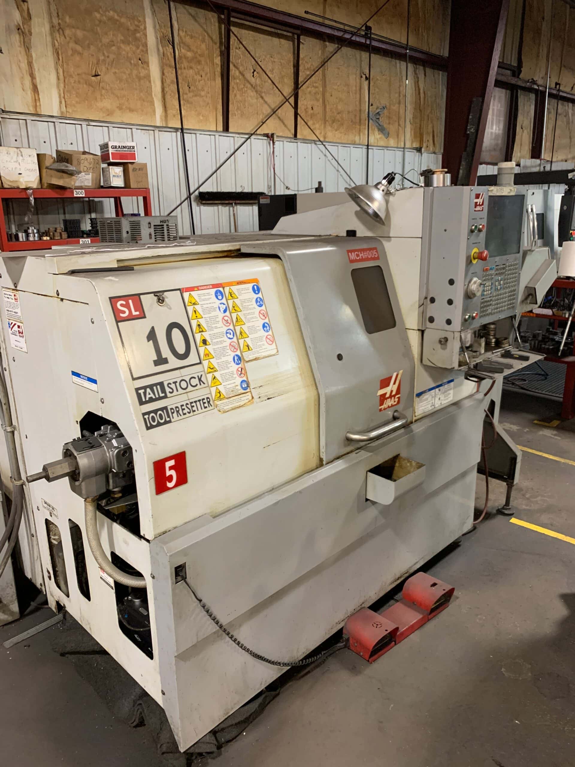 Haas SL-10 CNC Lathe, 2008 - Tailstock, Tool Pre Setter, Parts Catcher - Image 2