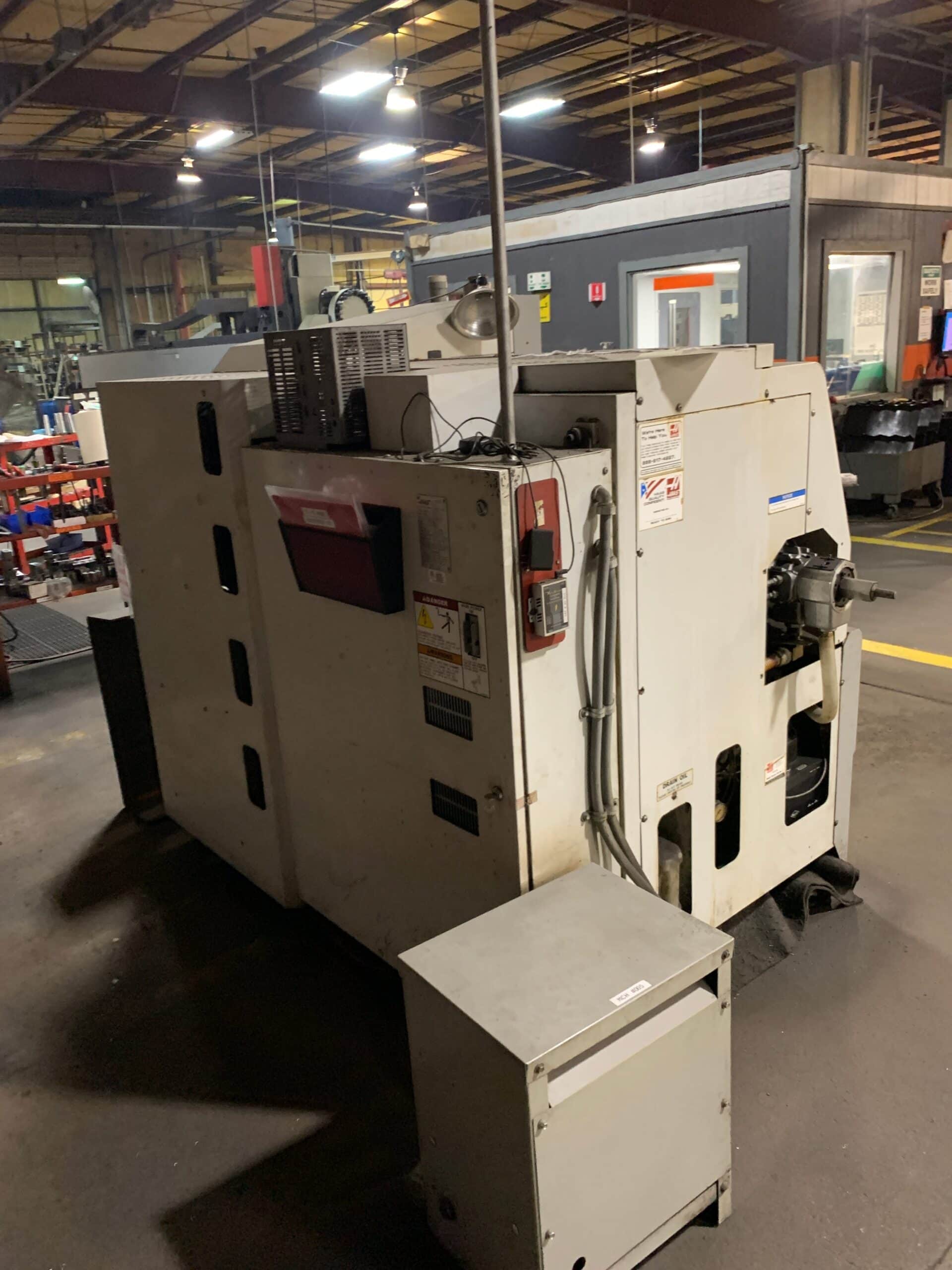 Haas SL-10 CNC Lathe, 2008 - Tailstock, Tool Pre Setter, Parts Catcher - Image 6