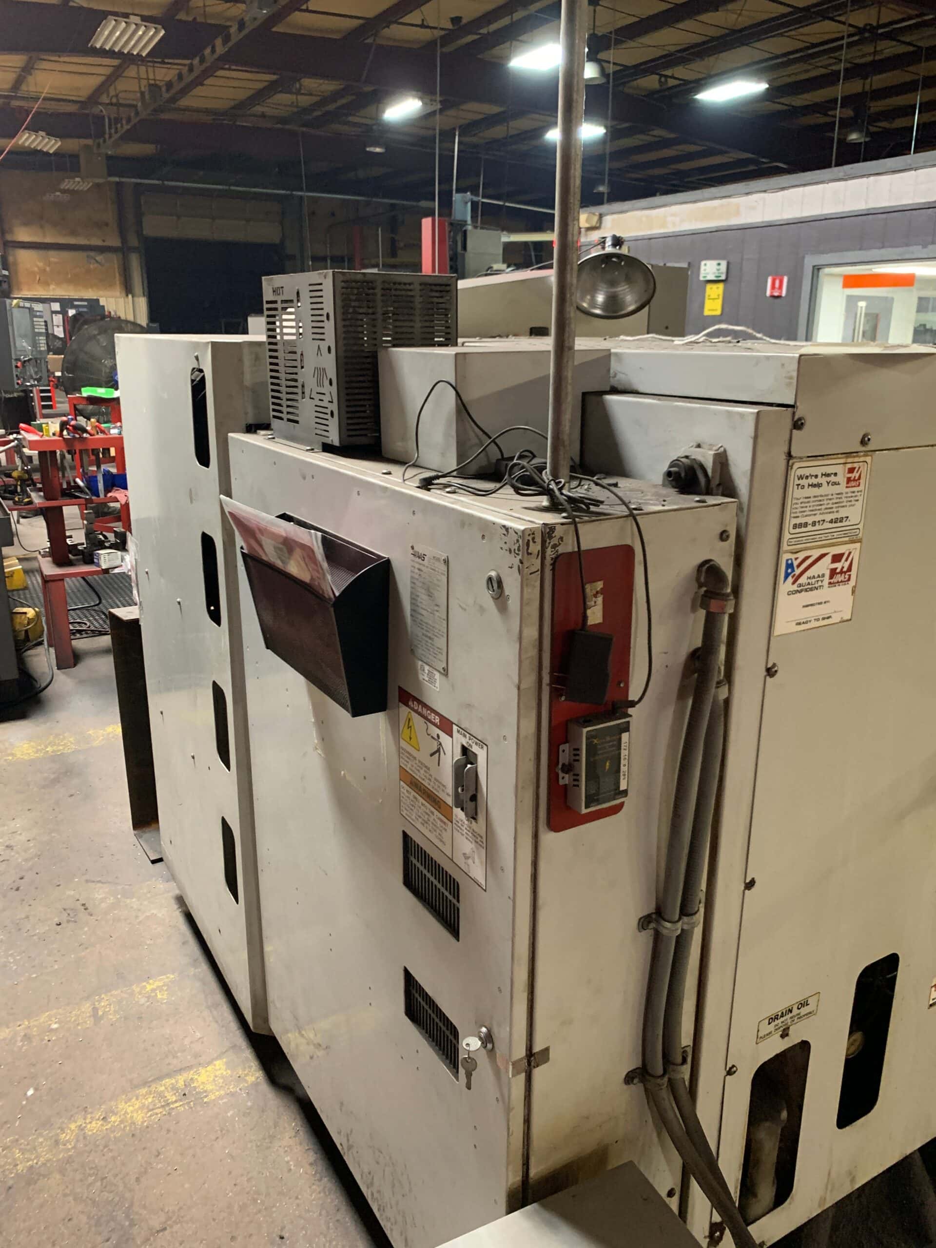 Haas SL-10 CNC Lathe, 2008 - Tailstock, Tool Pre Setter, Parts Catcher - Image 8