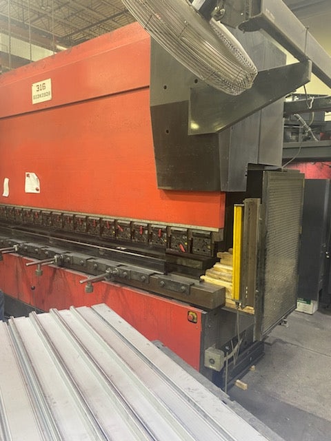 242 Ton x 14' Amada HFE2204 CNC Press Brake, 1998 - 6 Axis Back Gauge, Great Condition, Pre-Removal Pricing - Image 3