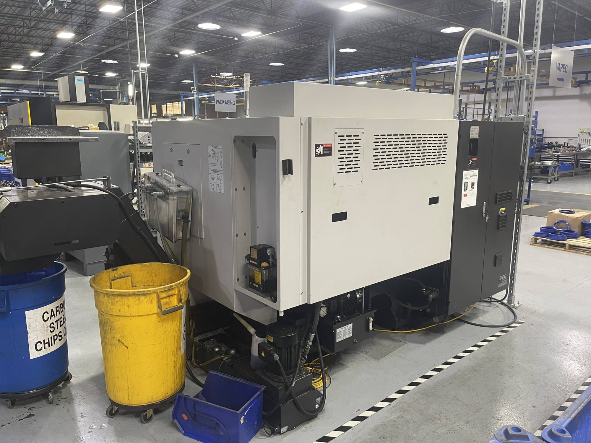 Samsung SL-2500M CNC Lathe, 2017 - Low Hours, Live Tooling, & Chip Conveyor - Image 9