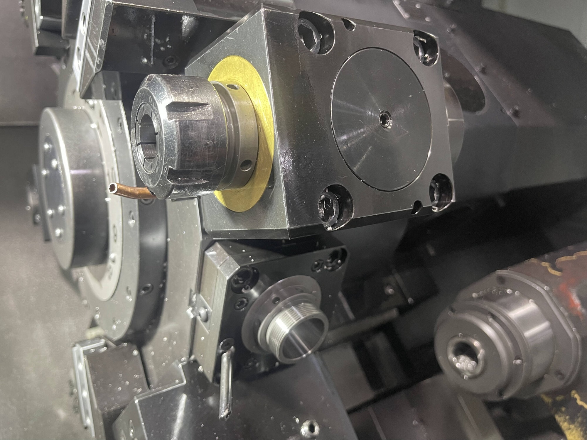 Samsung SL-2500M CNC Lathe, 2017 - Low Hours, Live Tooling, & Chip Conveyor - Image 4