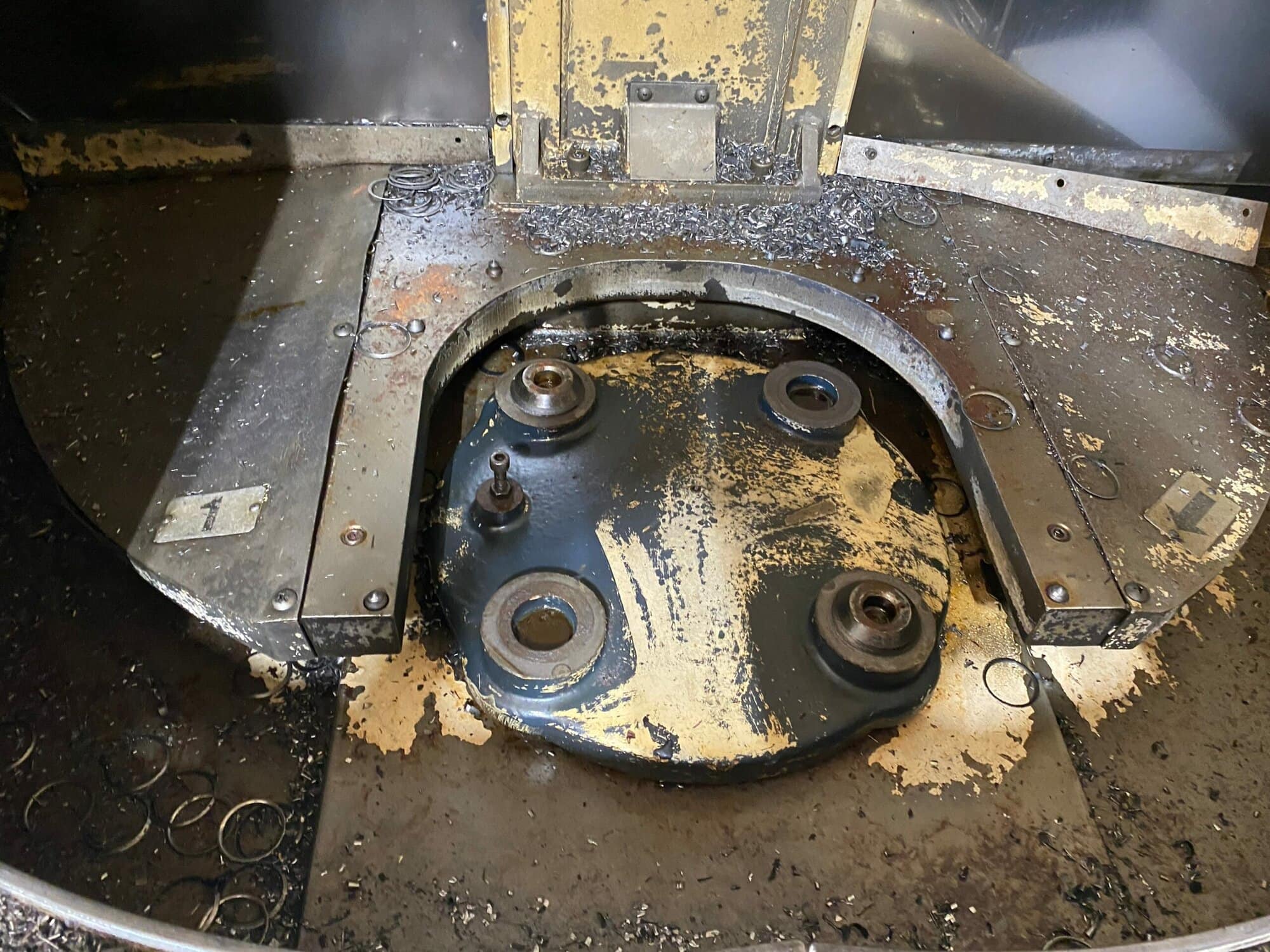 Makino A55 HMC, 1994 - Chip Conveyor,12K RPM Spindle - Image 10