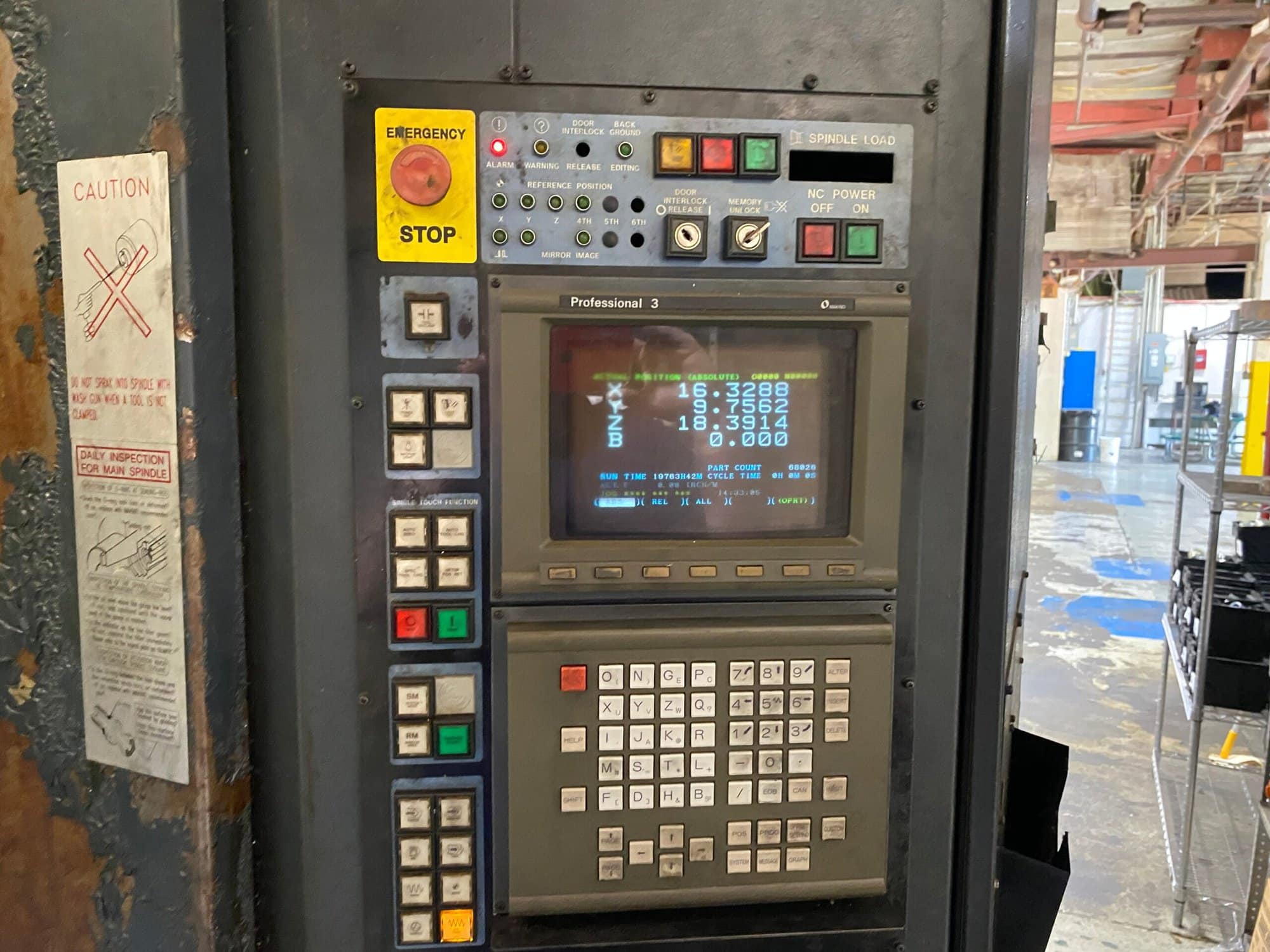 Makino A55 HMC, 1994 - Chip Conveyor,12K RPM Spindle - Image 2