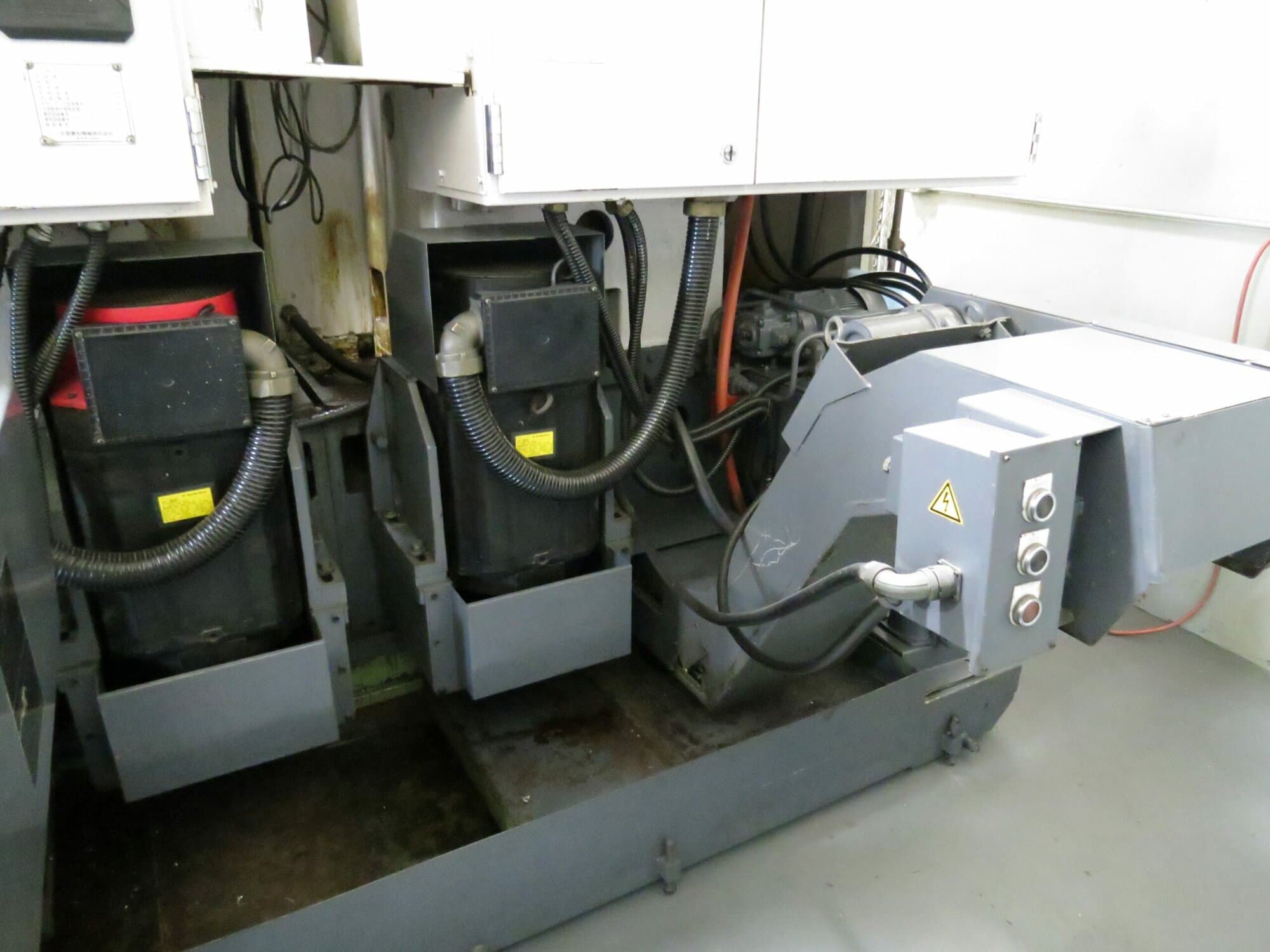 Okuma & Howa ACT2SP-V3 VTL, 1990 - Chip Conveyor, Fanuc Control - Image 7