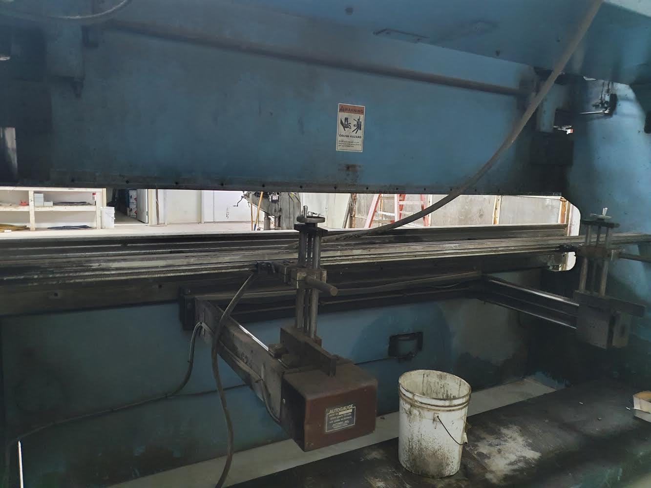 175 Ton x 12' Master-Fab PAB 175-12 CNC Press Brake, 1986- Automec CNC Backgauge, Tooling Included - Image 4