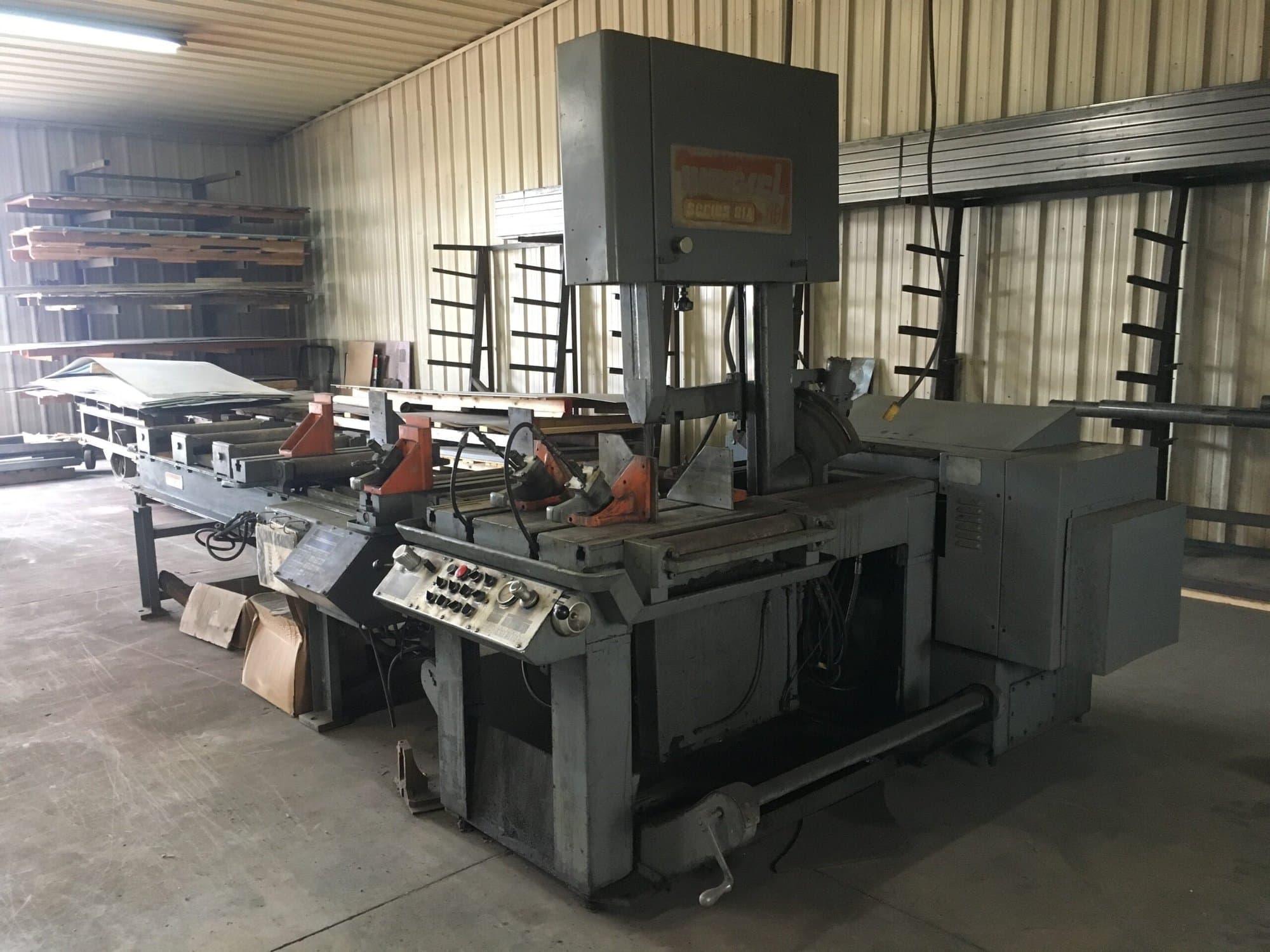 18" X 20" Marvel 81A 10PC Fully Auto/Programmable Vertical Bandsaw - Image 5