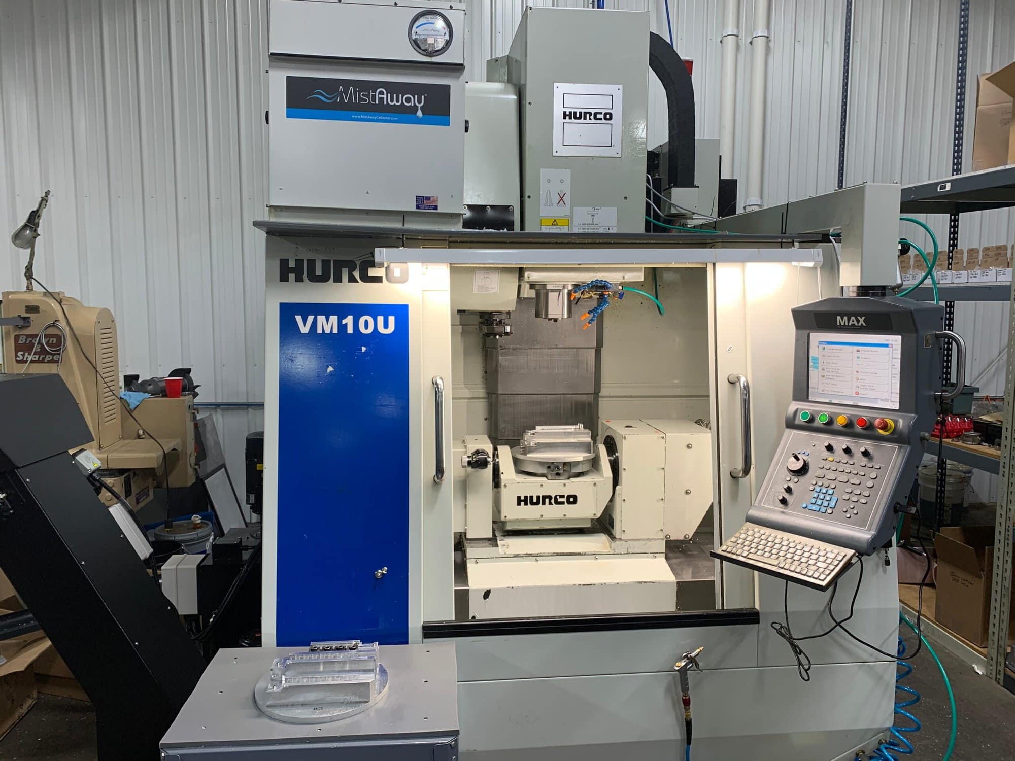 Hurco VM10U 5 Axis Machining Center, 2011 - Loaded with Options, TSC, Probe - Image 2