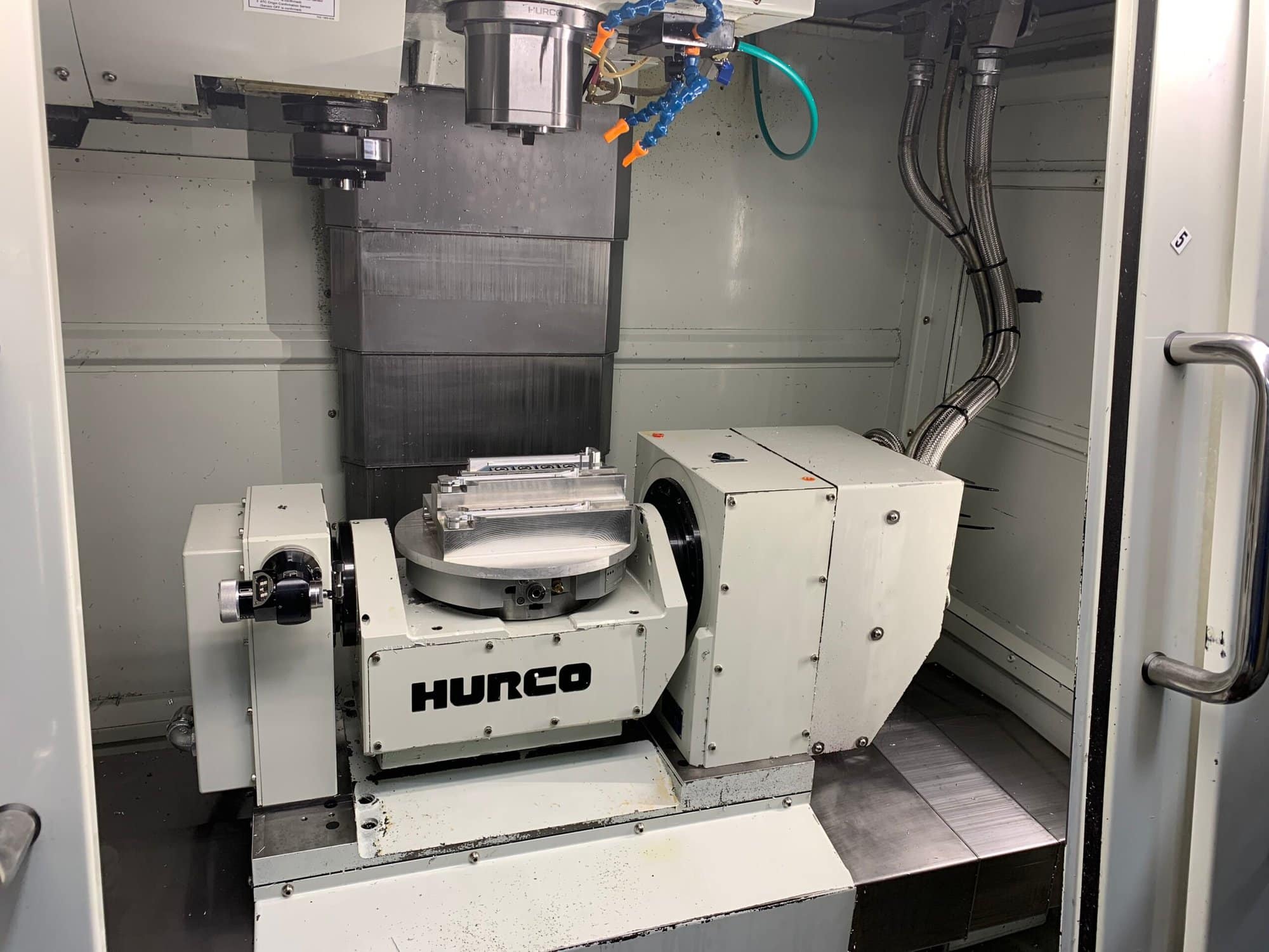 Hurco VM10U 5 Axis Machining Center, 2011 - Loaded with Options, TSC, Probe - Image 5